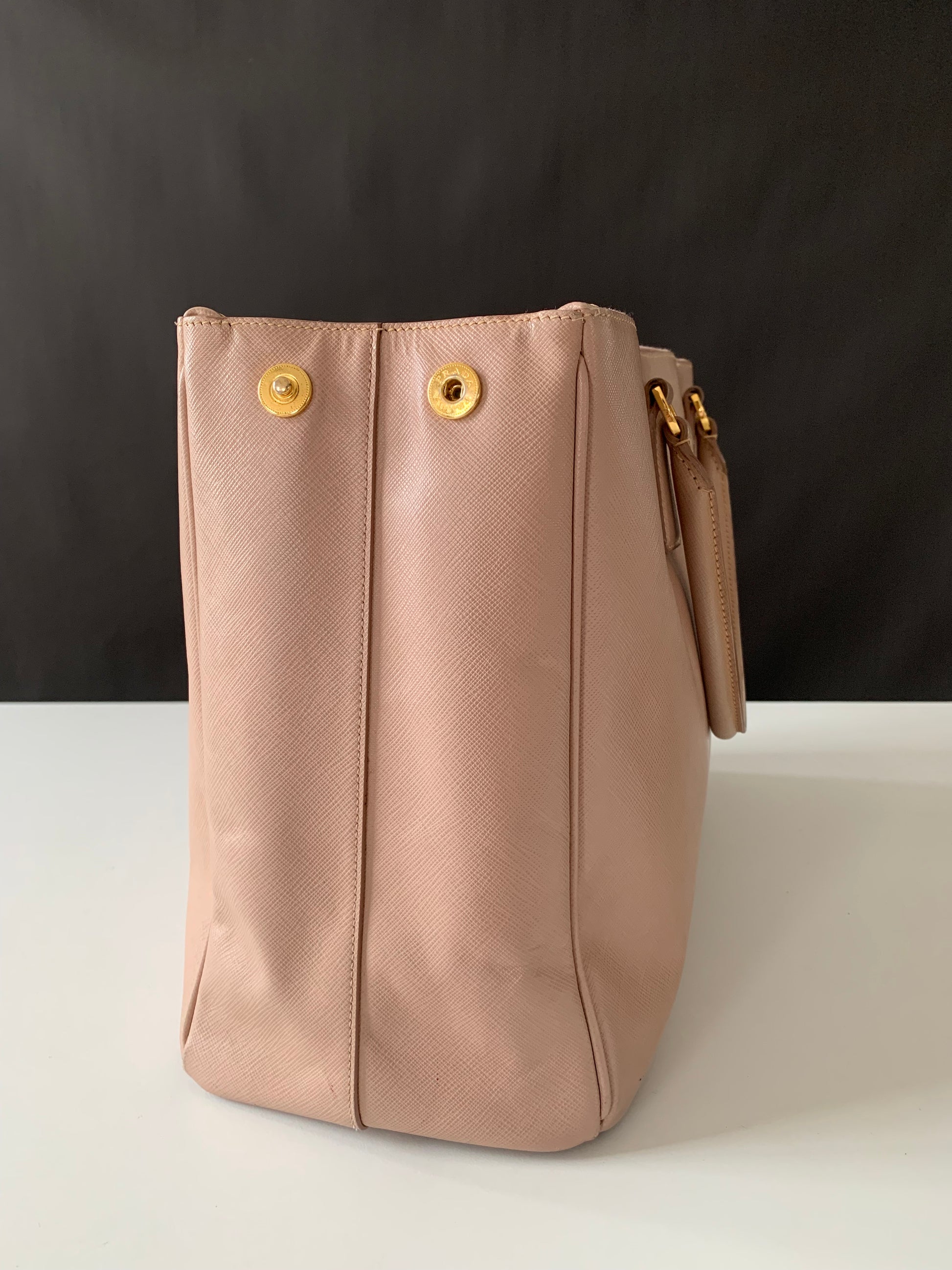Prada Saffiano Lux Galleria Large