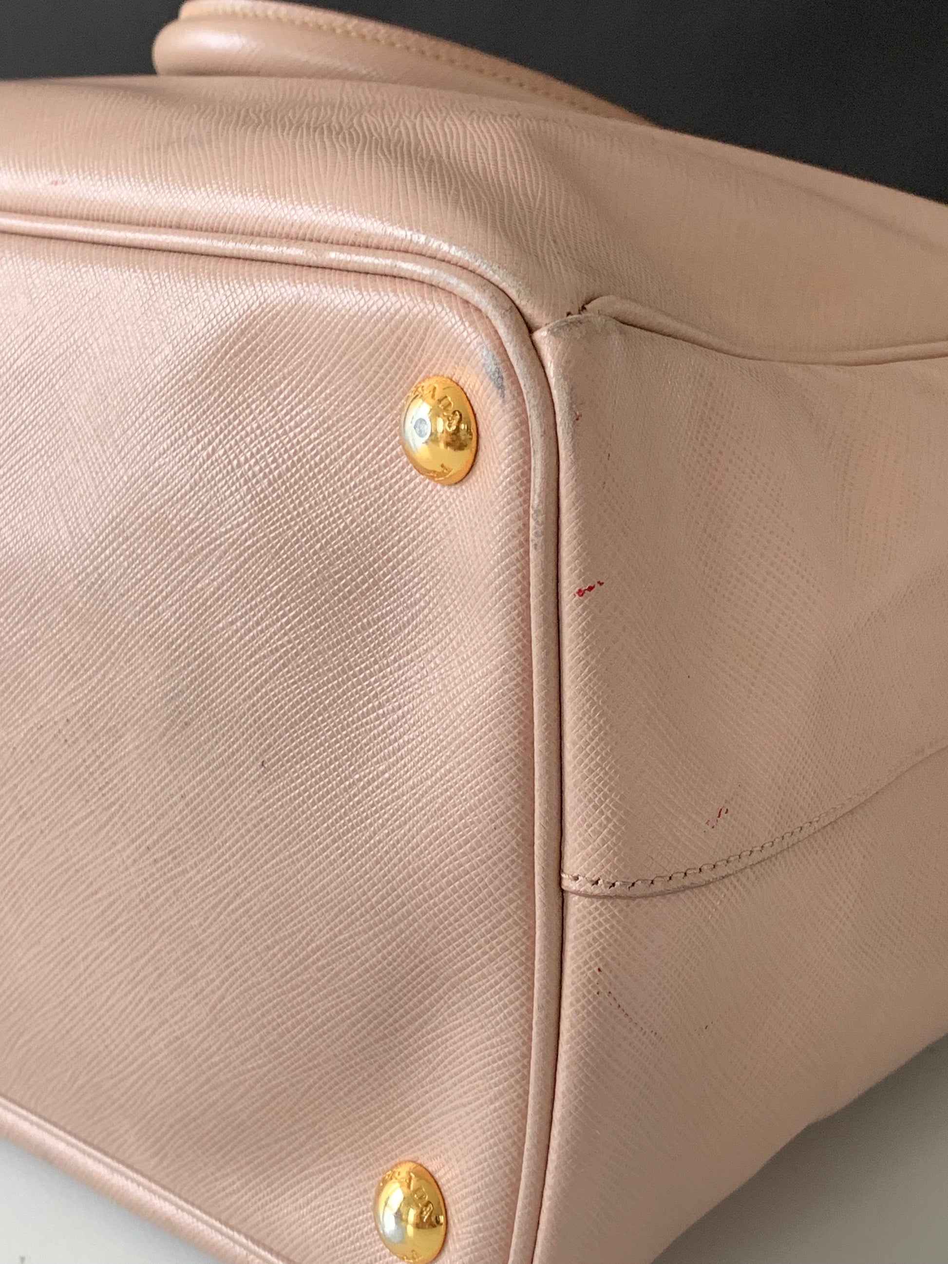 Prada Saffiano Lux Galleria Large