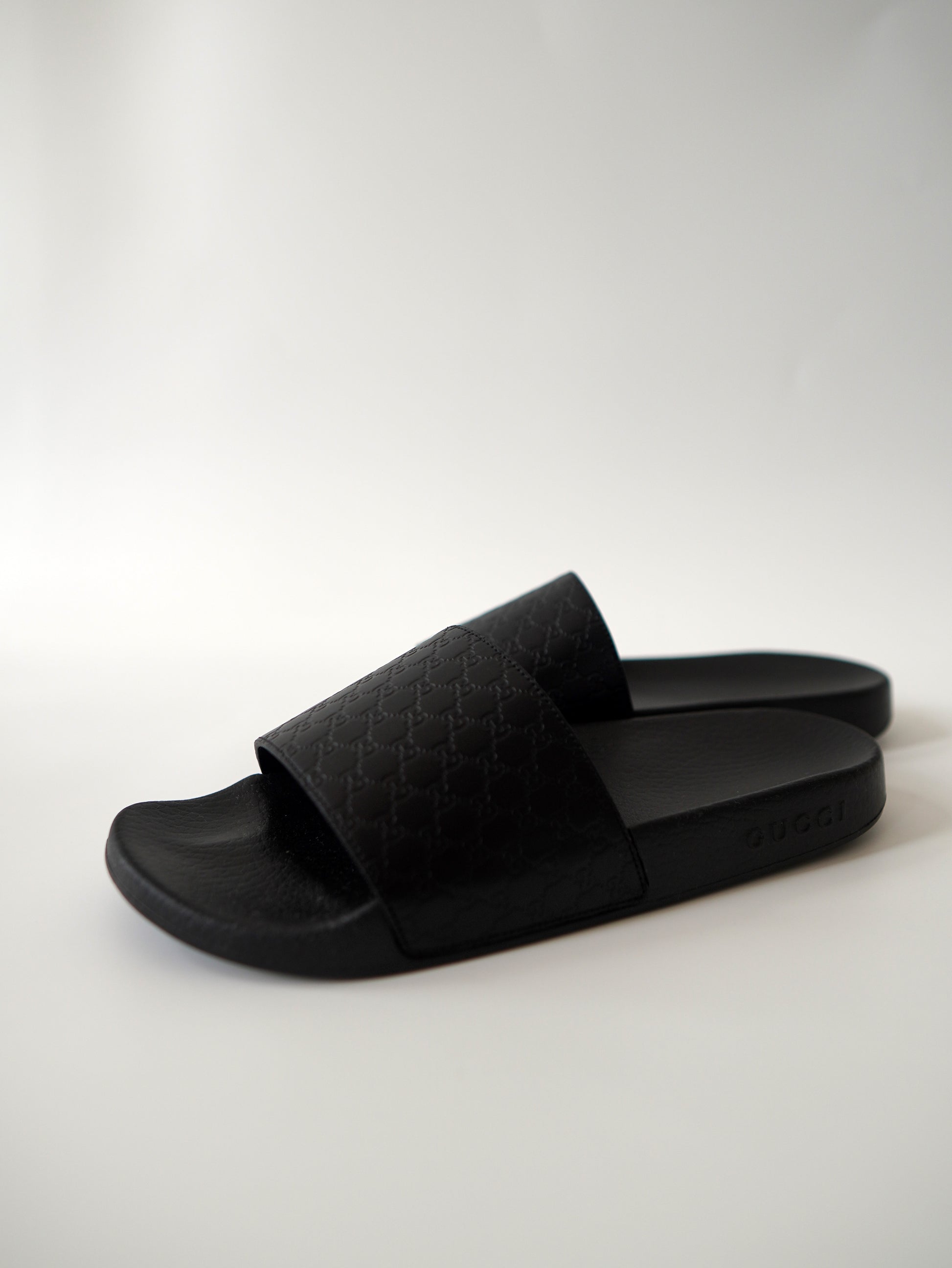 Gucci Microguccissima Slides 5M 39W