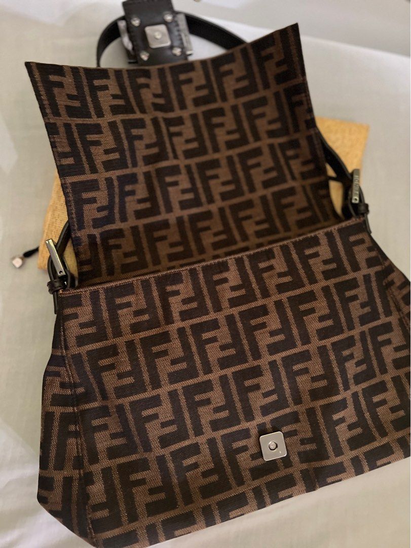 FENDI Mama Baguette Zucca Freya Collective