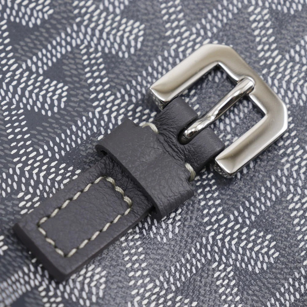 Goyard Capetien Messenger