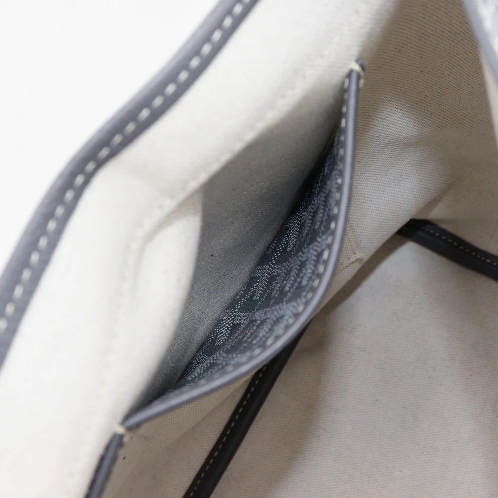 Goyard Capetien Messenger