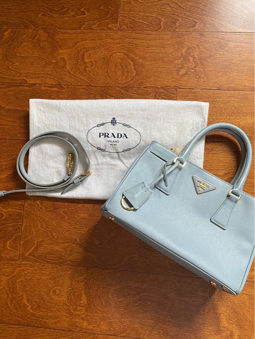 Prada kelly bag clearance