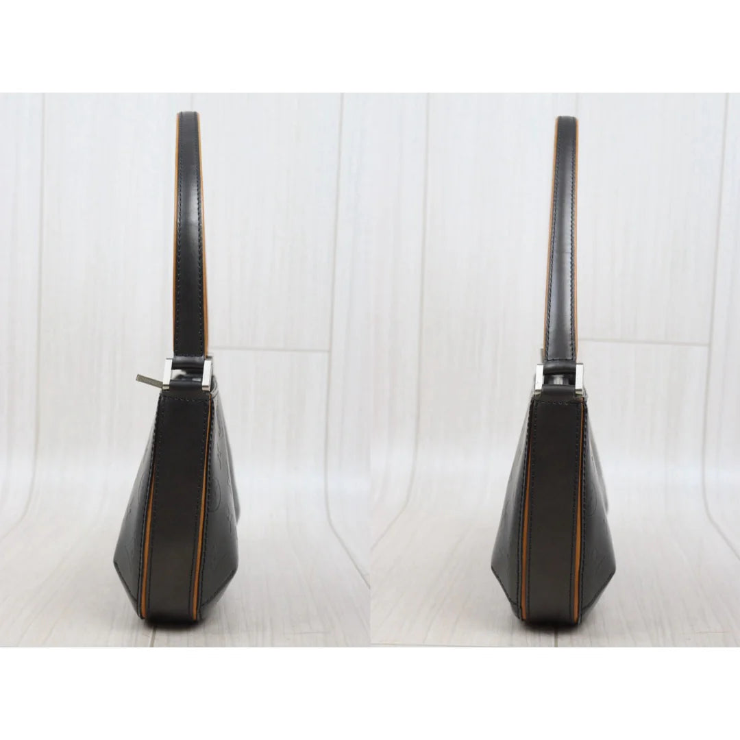 Louis Vuitton	Pochette Mat Fowler