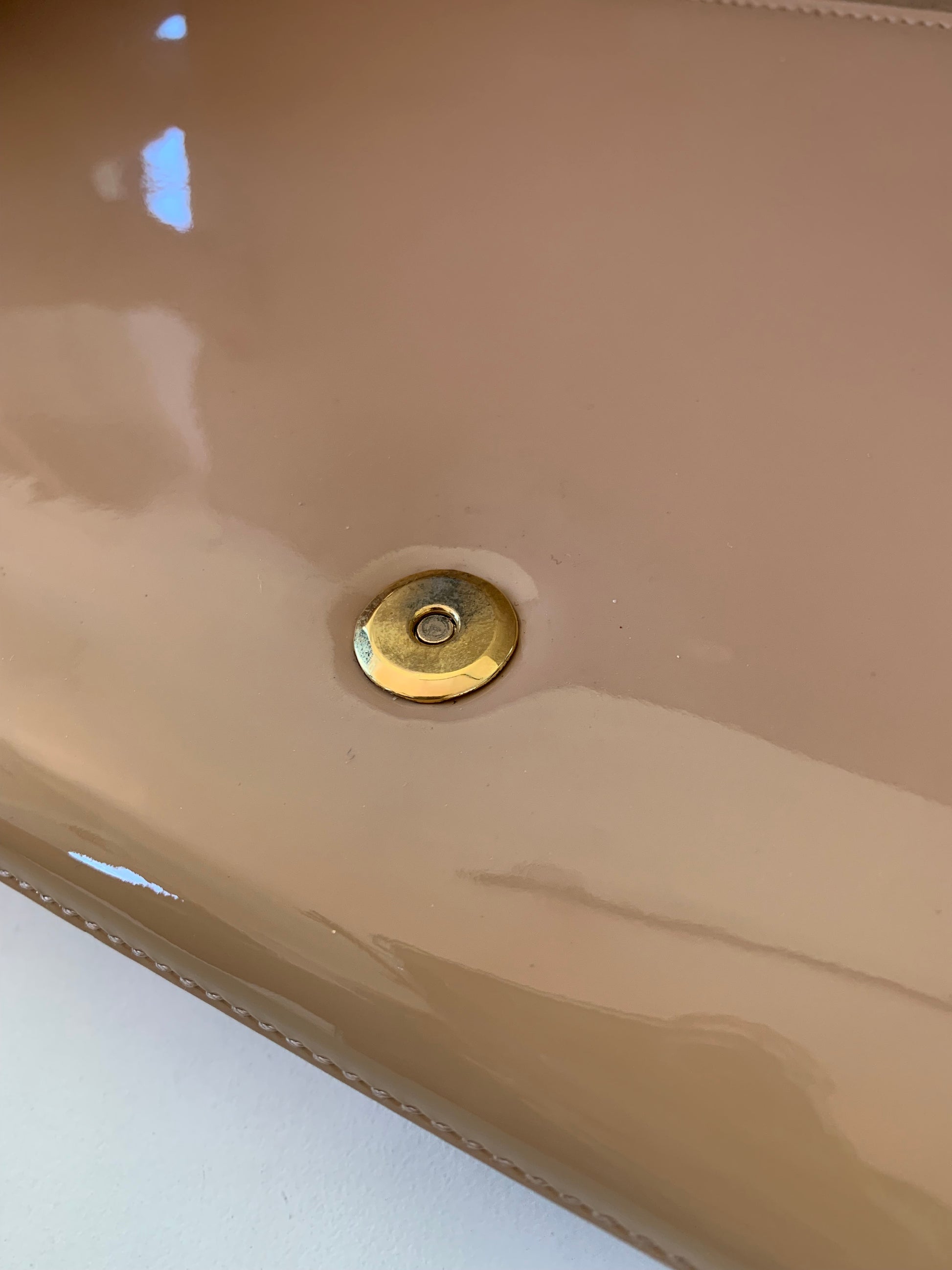 Saint Laurent Belle De Jour Patent