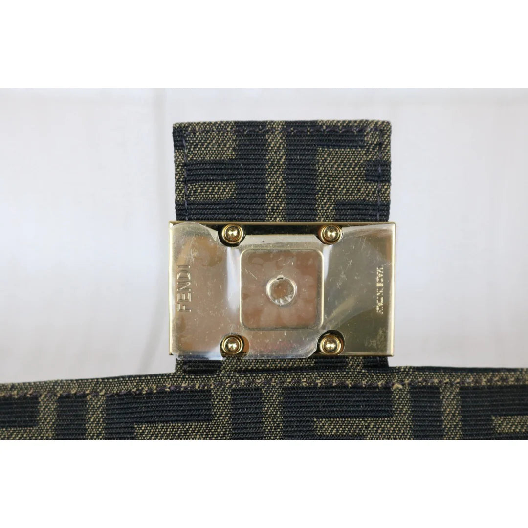 Fendi Baguette Multipocket Zucca