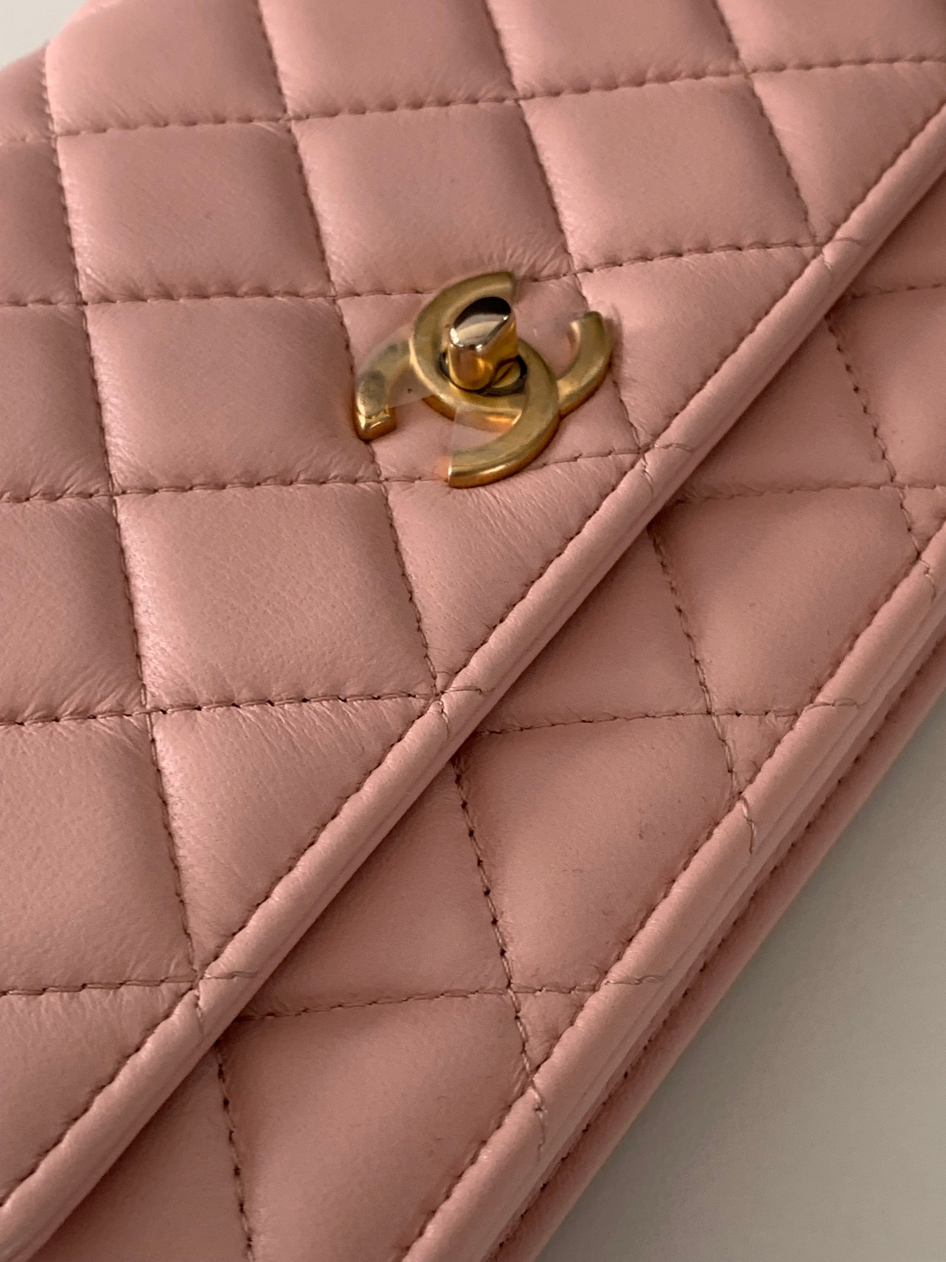 Chanel Sweet Camellia Wallet on Chain