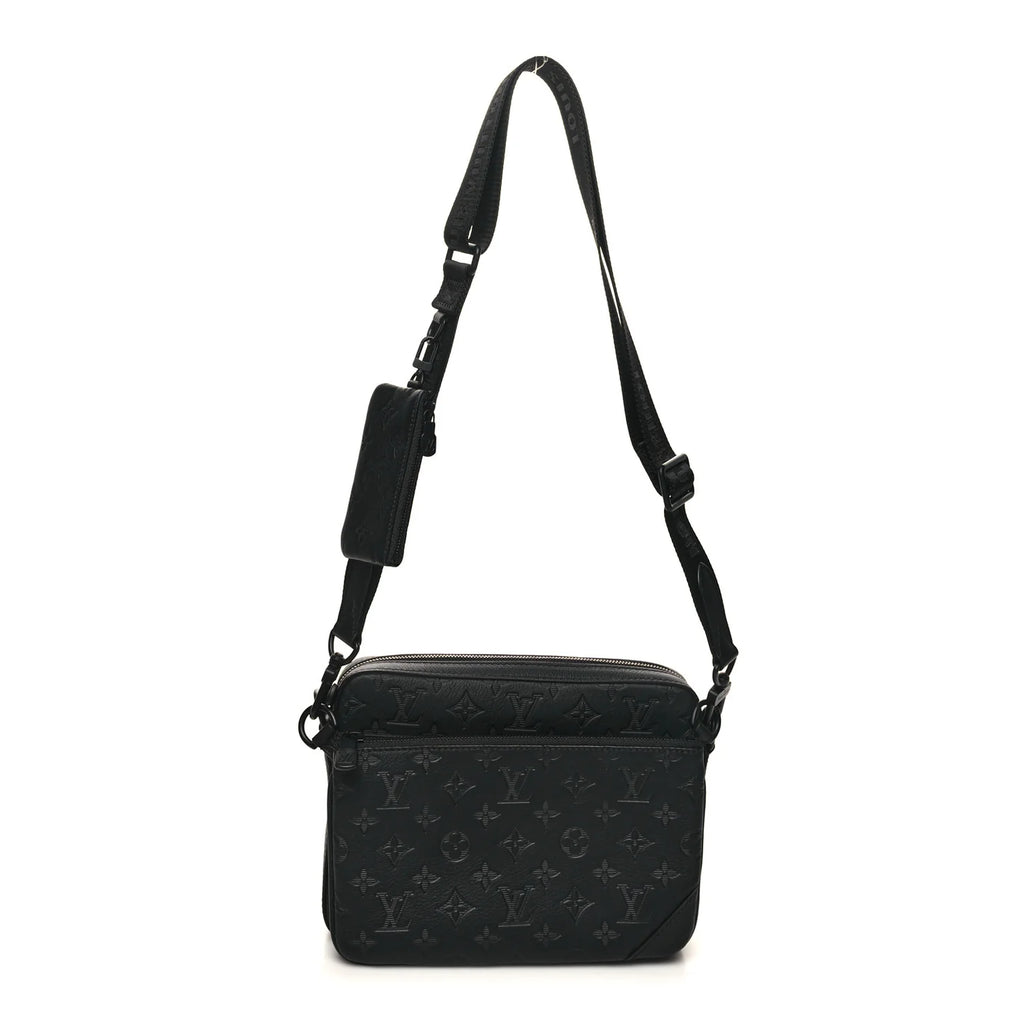 Louis Vuitton	Trio Messenger