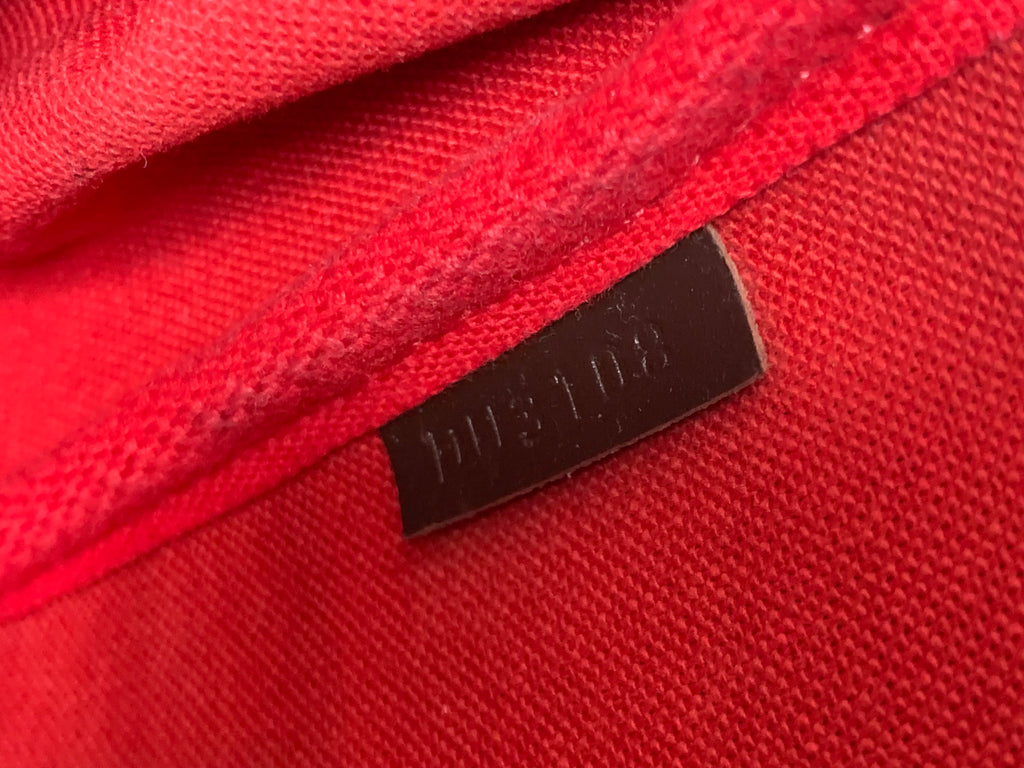 Louis Vuitton Favorite MM Damier Ebene