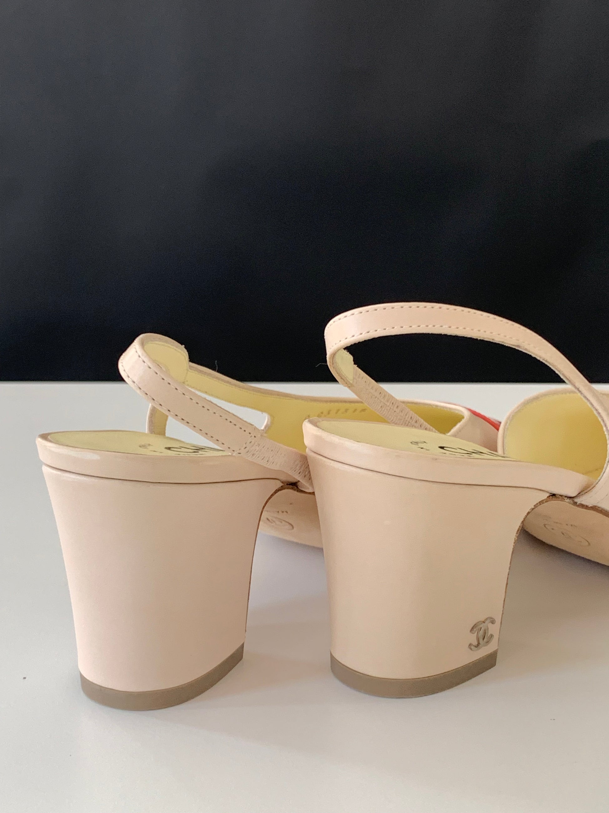 Chanel Cap Toe Slingback Pumps 38