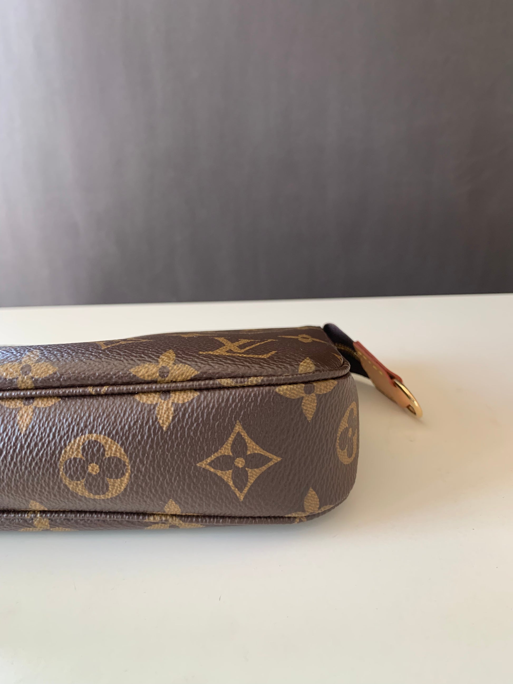 Louis Vuitton Pochette NM Monogram