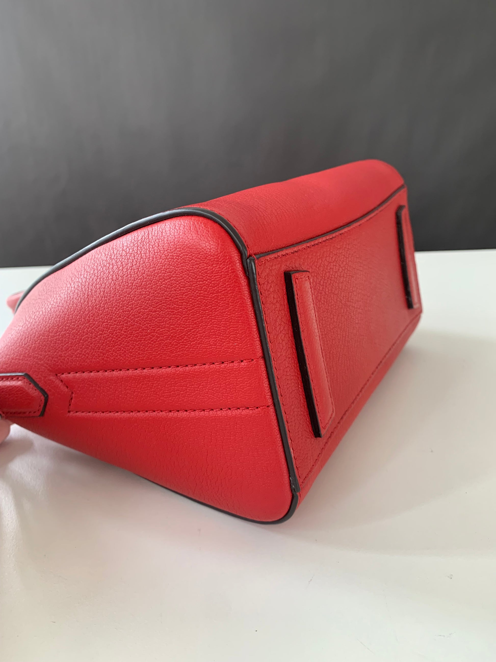 Givenchy Antigona Mini