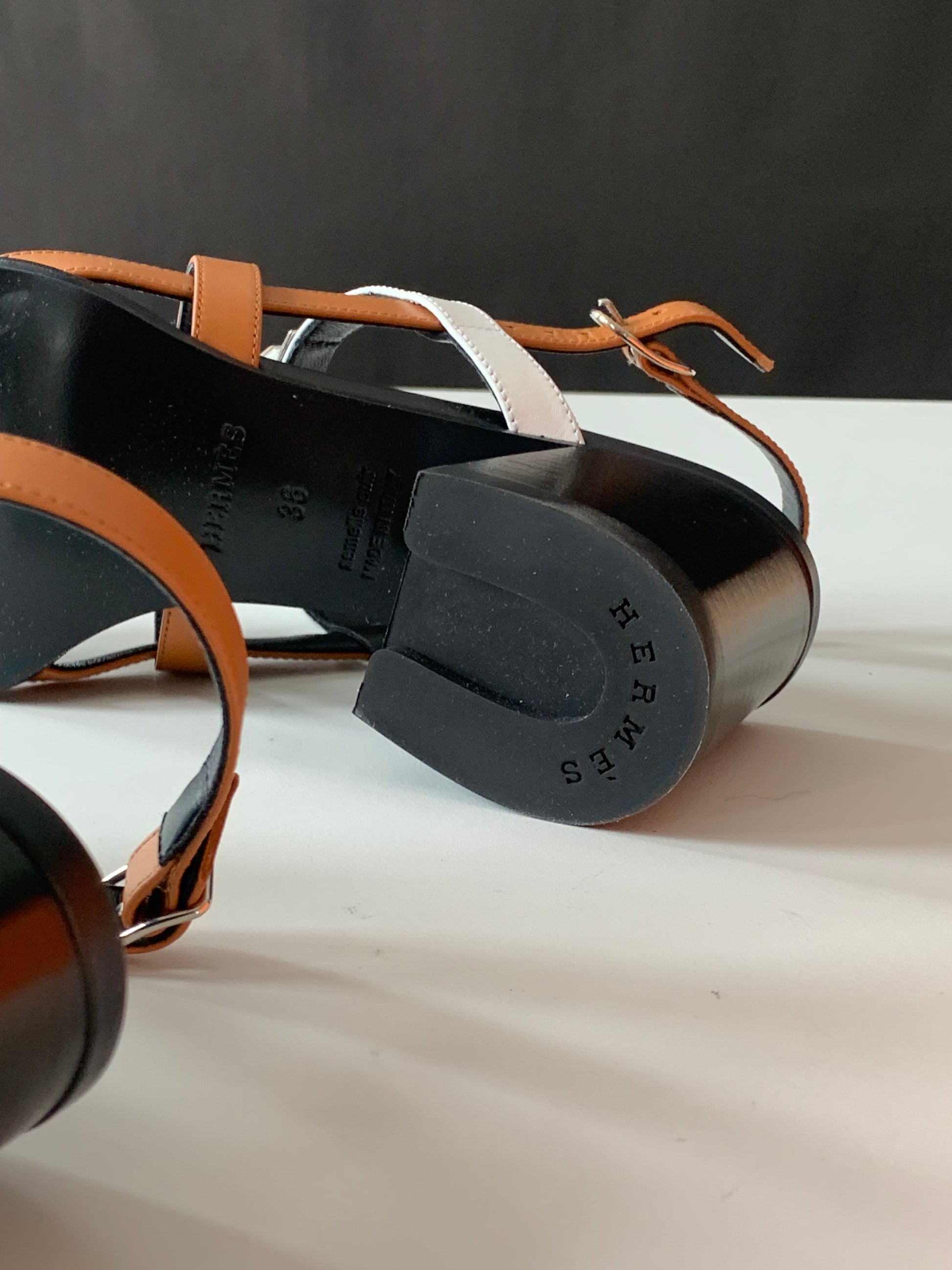 Hermès Eve Sandals 36