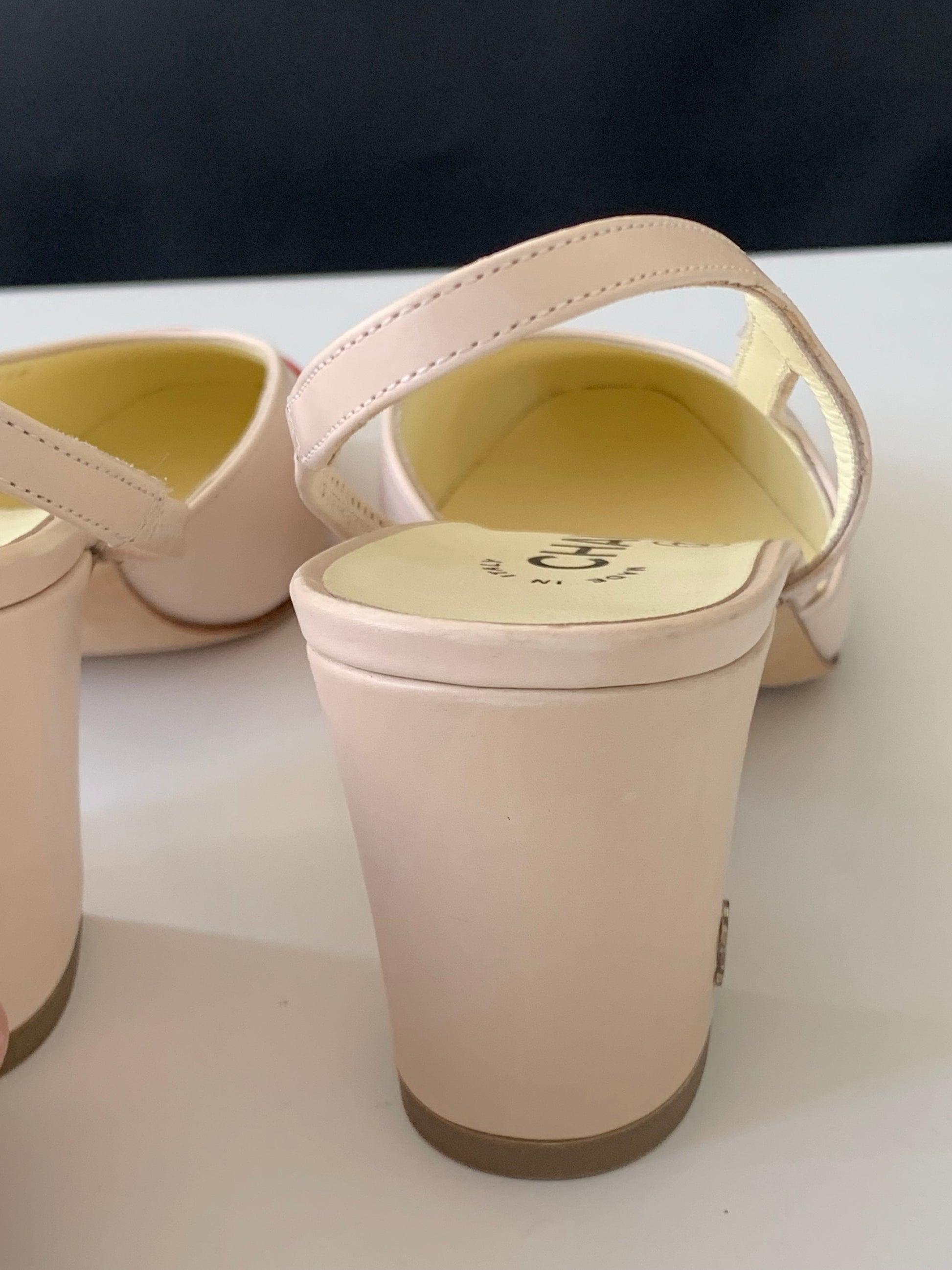 Chanel Cap Toe Slingback Pumps 38