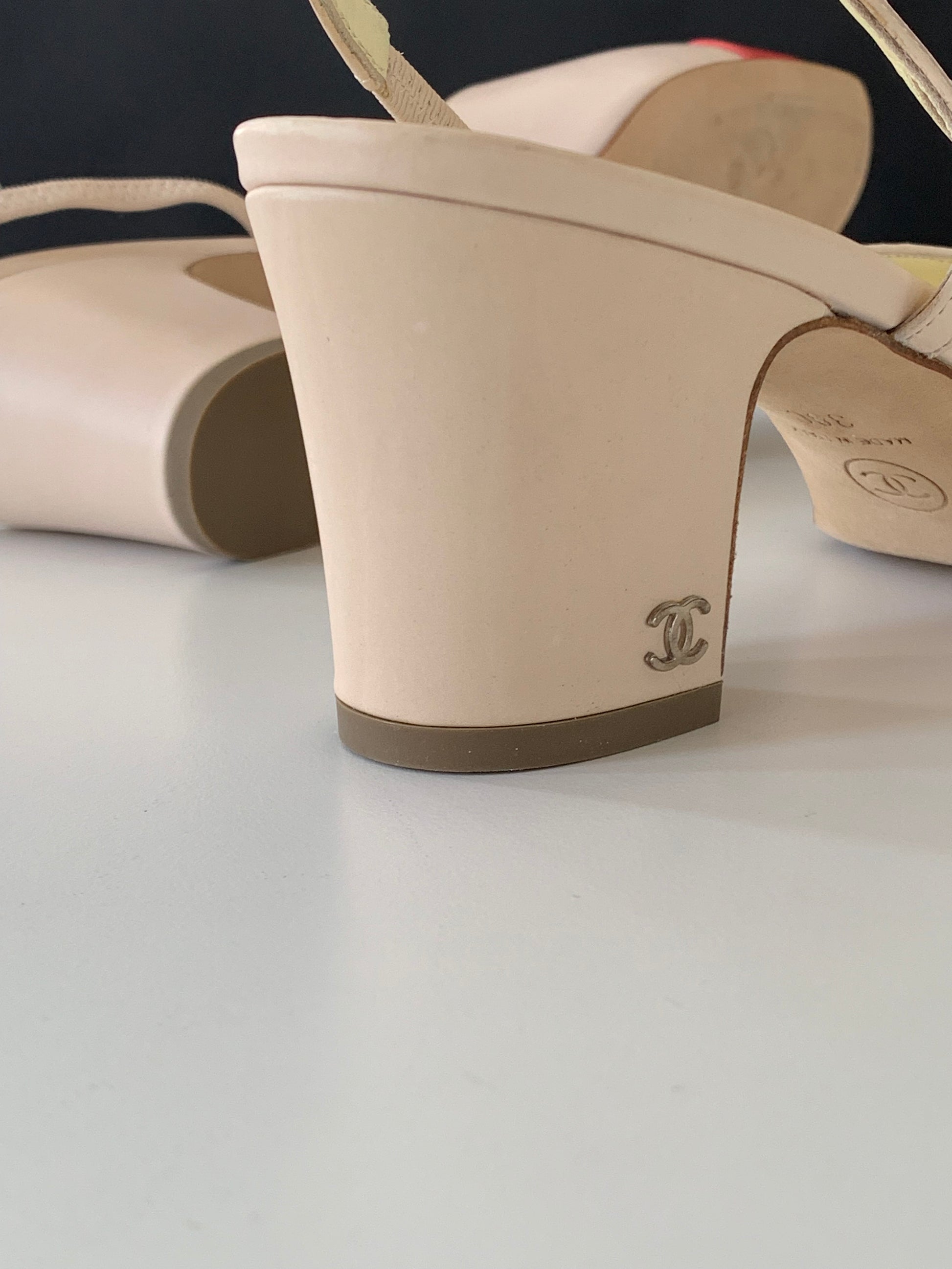 Chanel Cap Toe Slingback Pumps 38