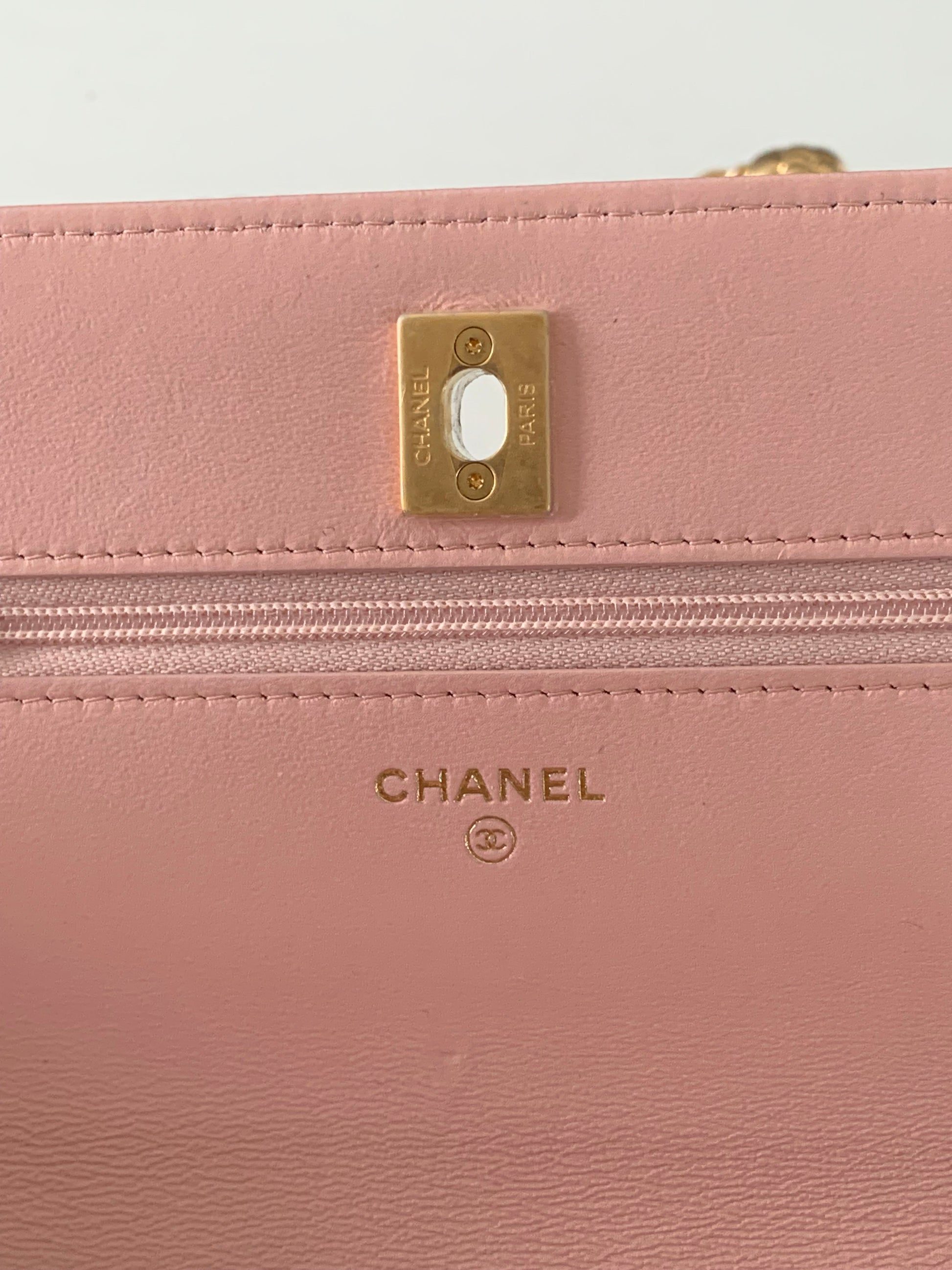 Chanel Sweet Camellia Wallet on Chain