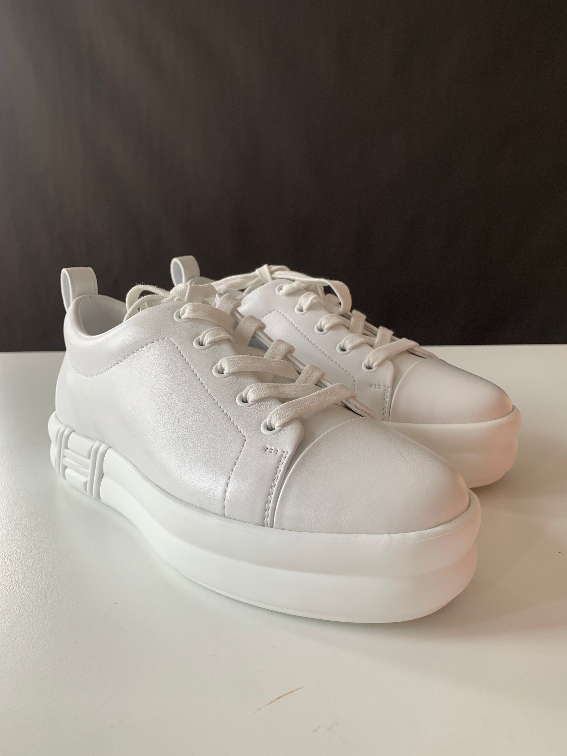 Hermès Happy Sneakers 36