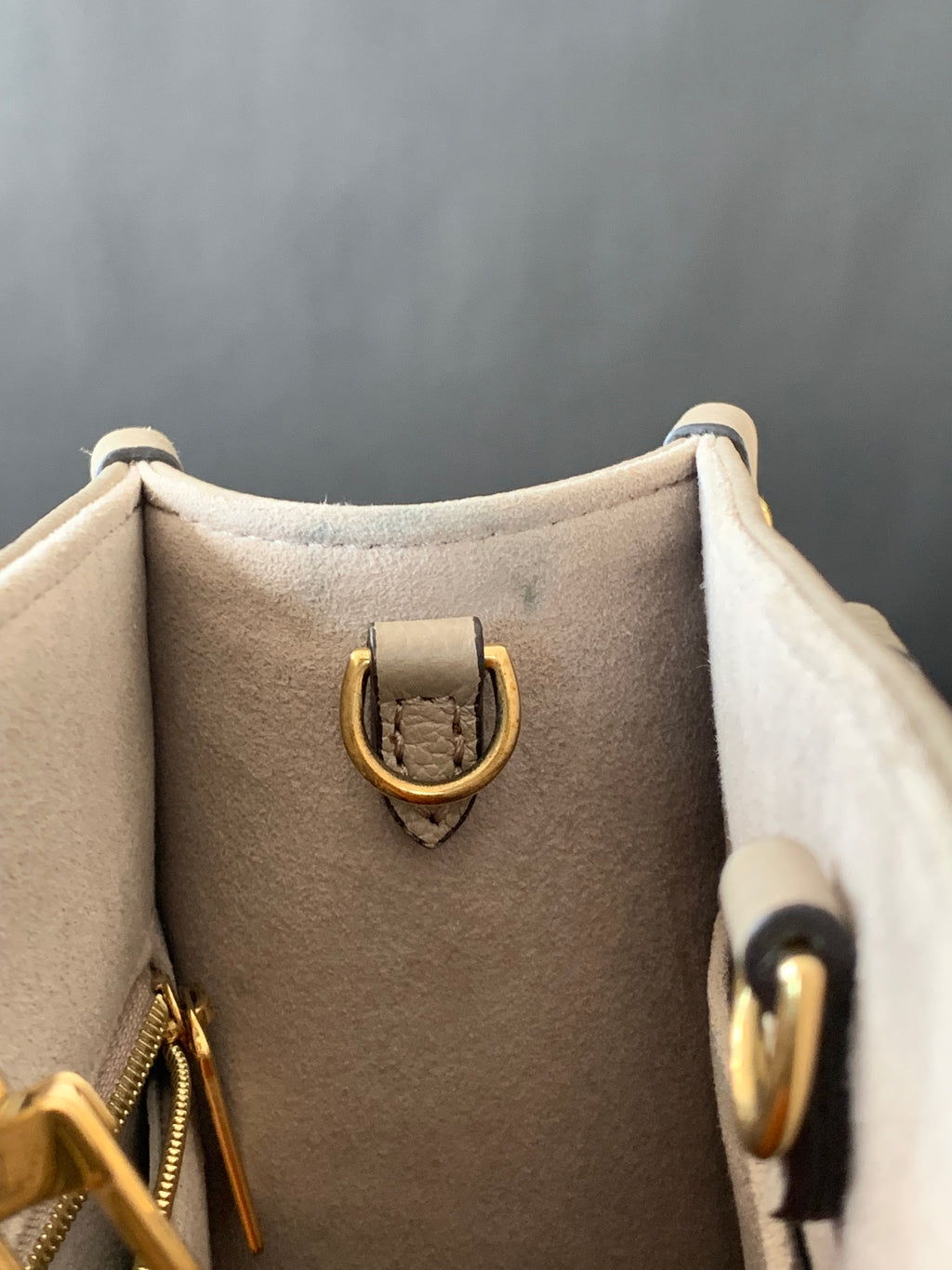 Louis Vuitton On The Go PM Empreinte