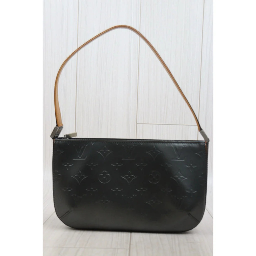 Louis Vuitton	Pochette Mat Fowler