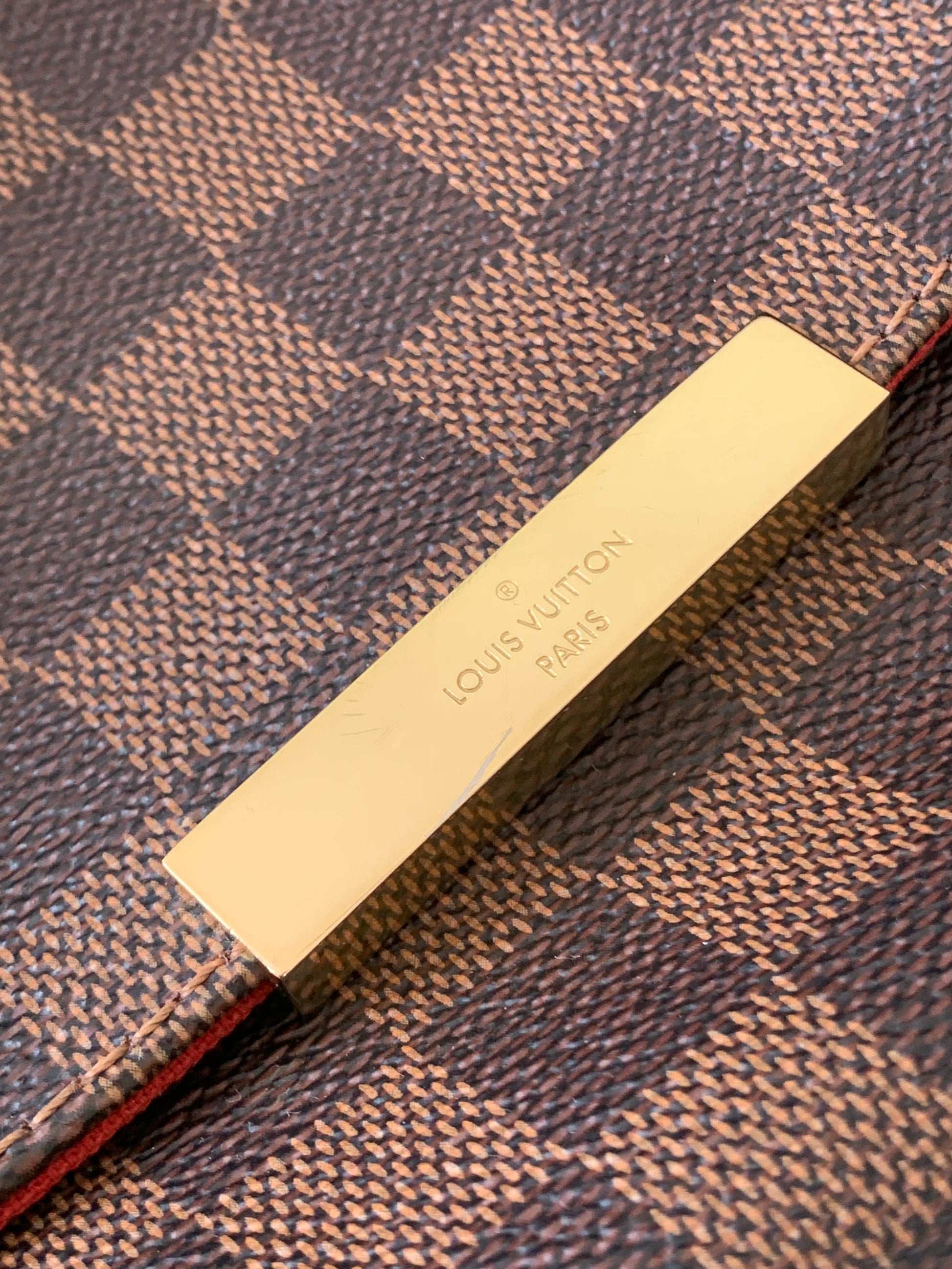 Louis Vuitton Favorite MM Damier Ebene