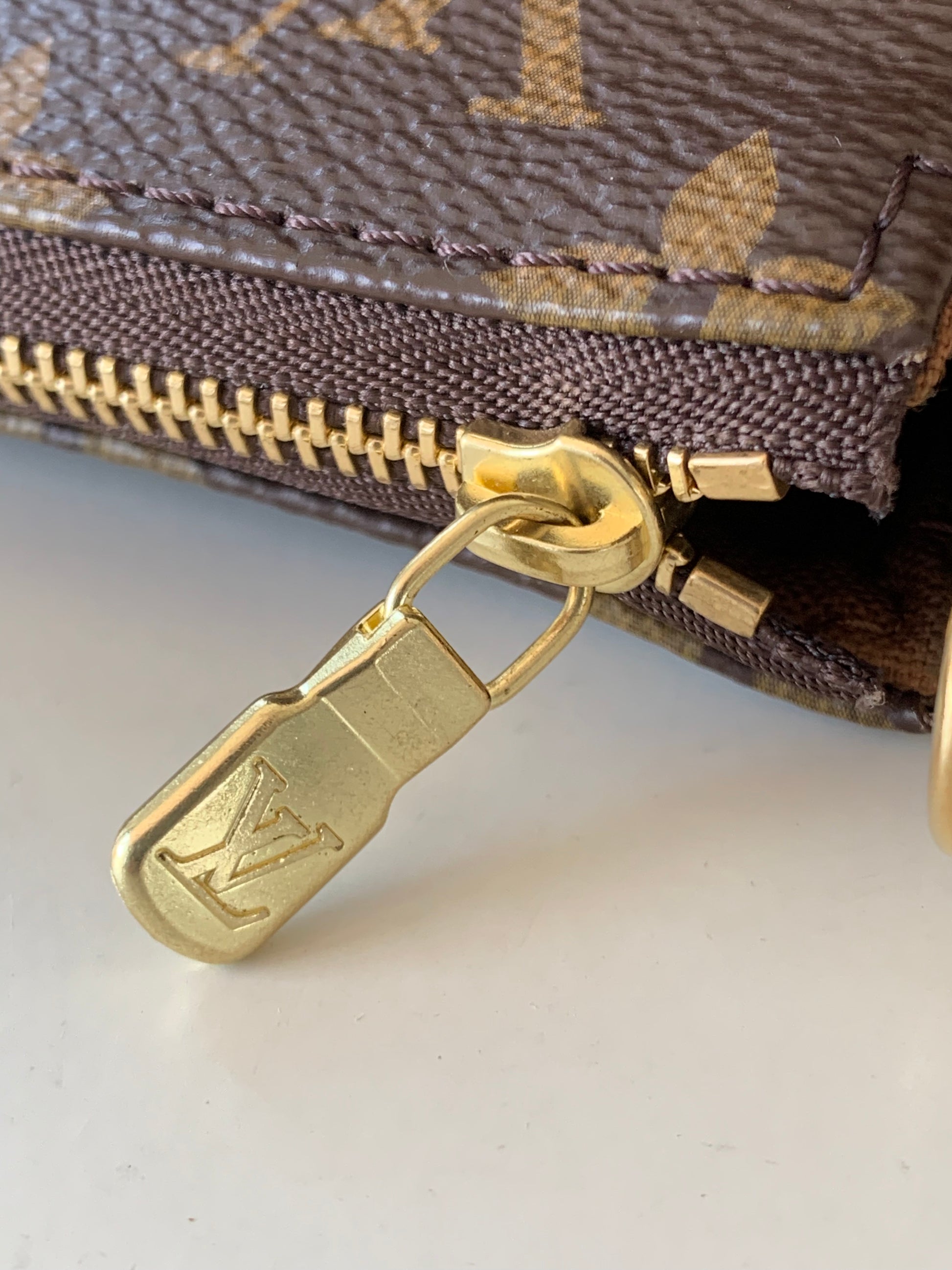 Louis Vuitton Pochette NM Monogram