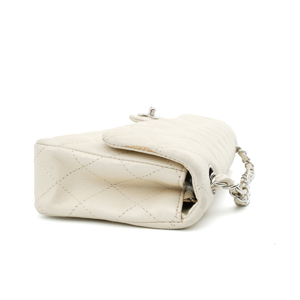 Chanel East West Single Flap Lambskin Off White SHW