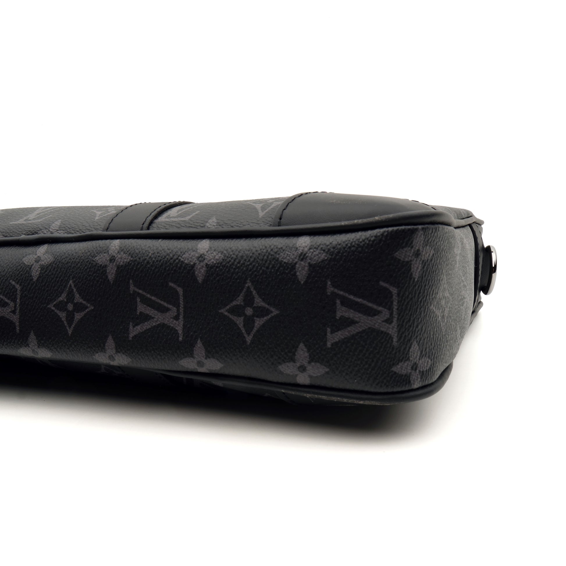 Louis Vuitton Porte Documents Voyage PM Eclipse