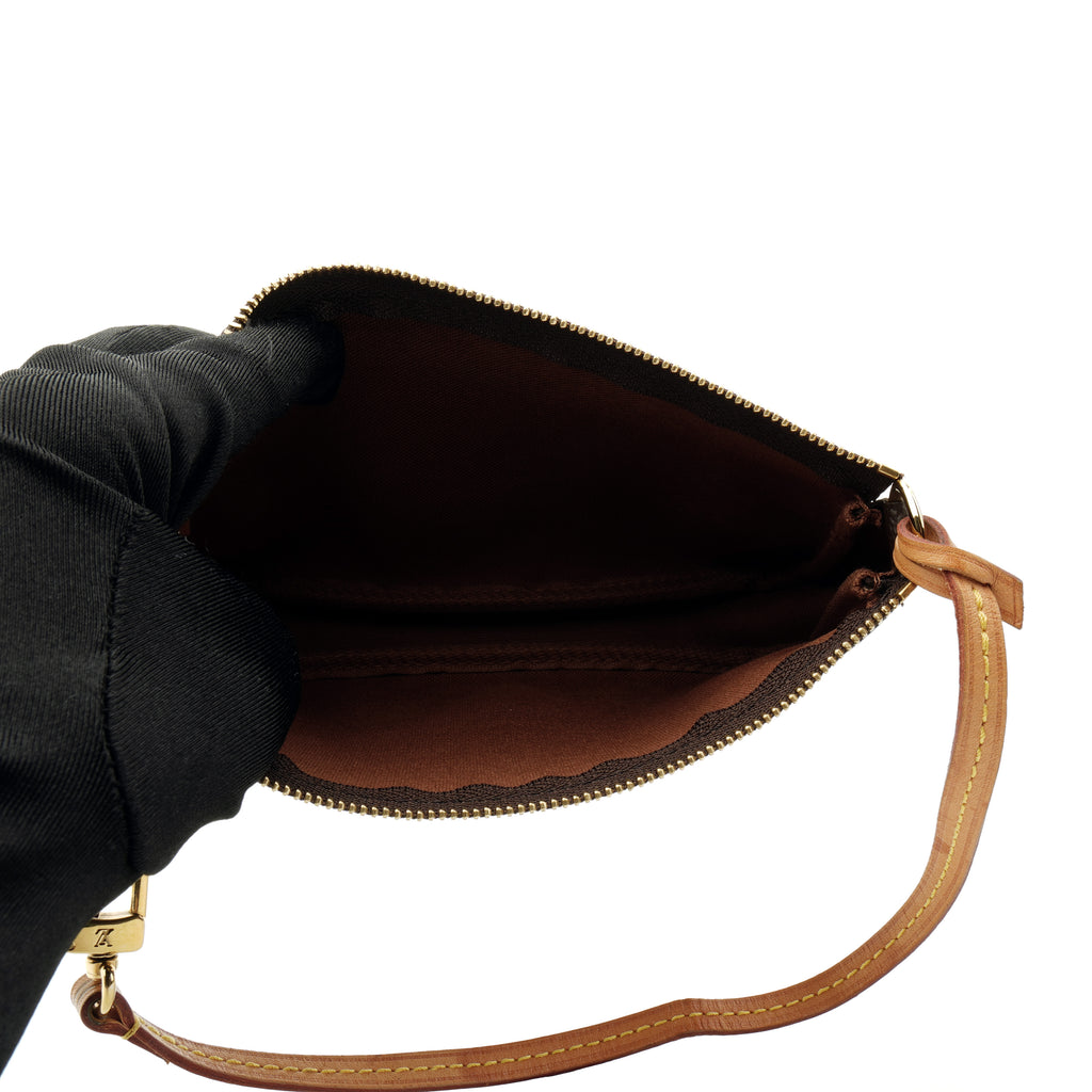 Louis Vuitton Bucket Pochette Monogram