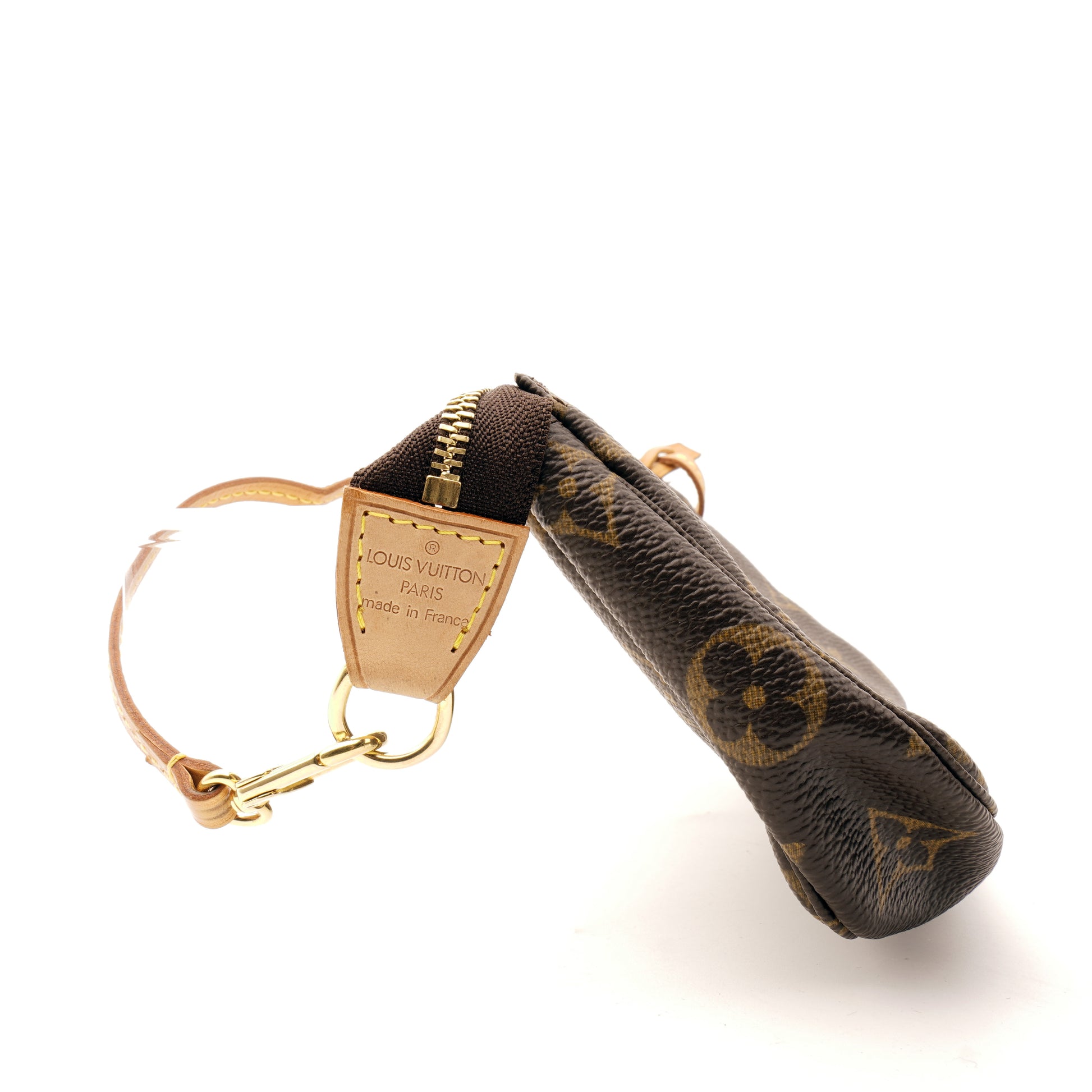 Louis Vuitton Bucket Pochette Monogram