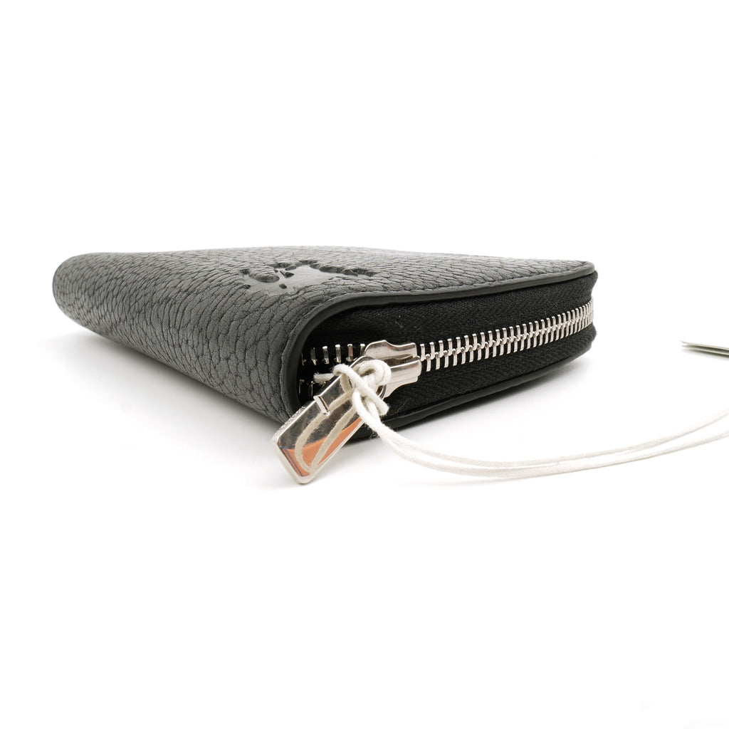 Burberry Shield Curved Zip Wallet Black