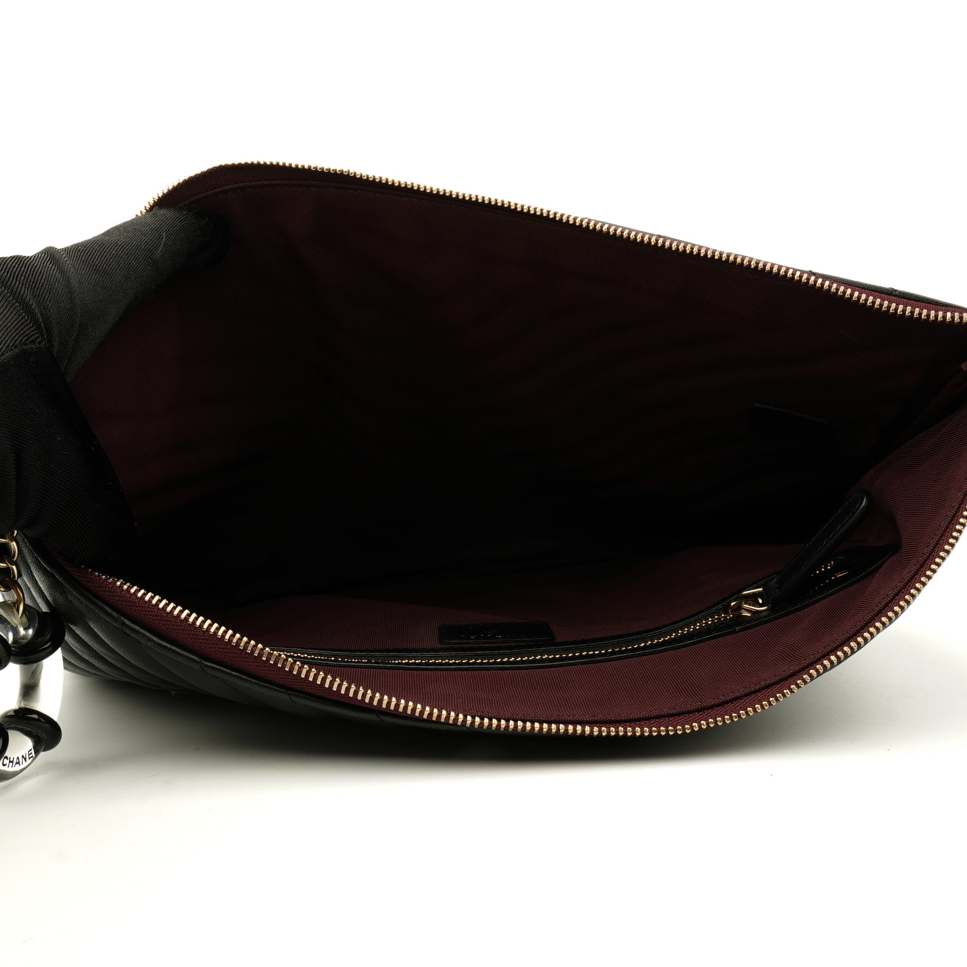 Chanel O Case Chevron Large