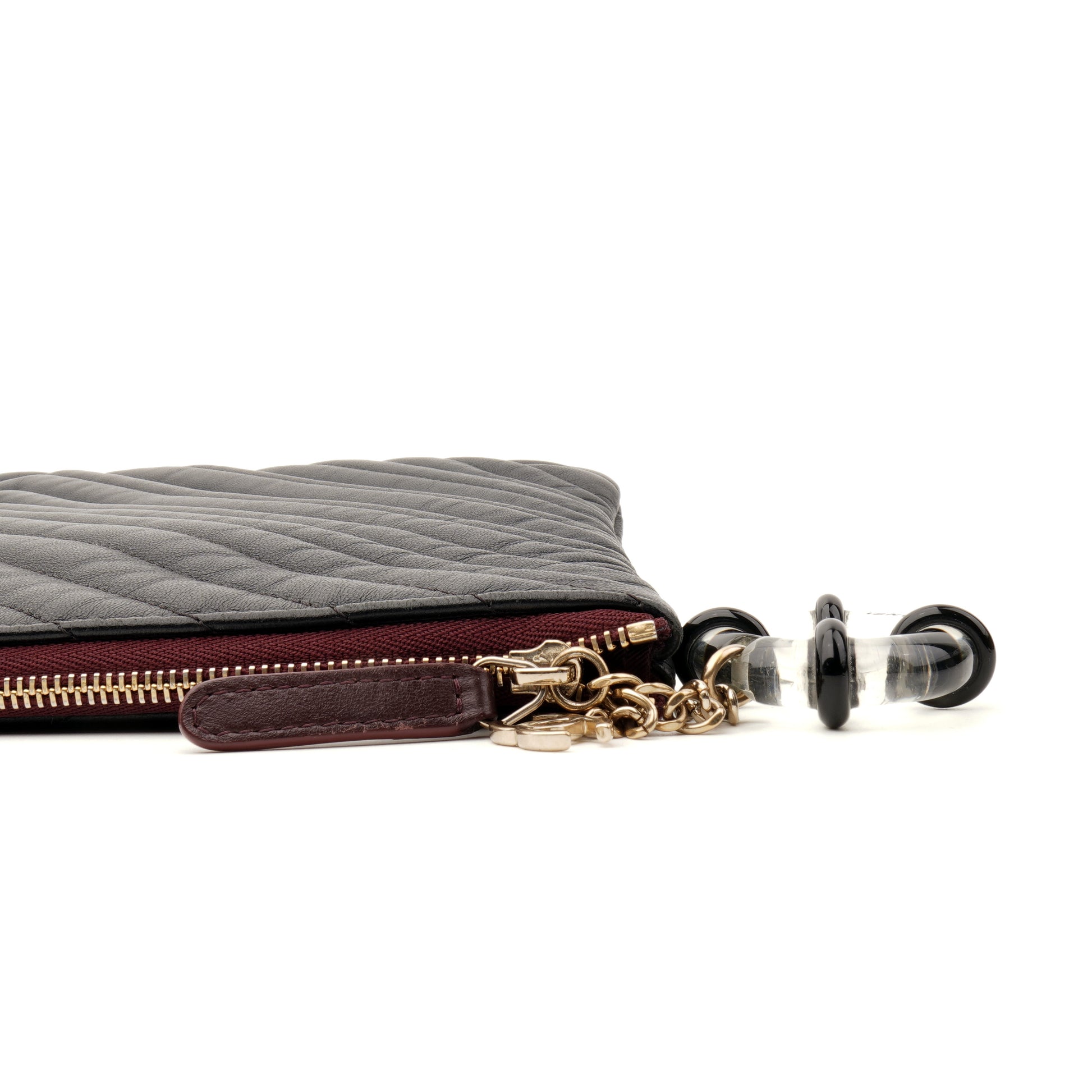 Chanel O Case Chevron Large