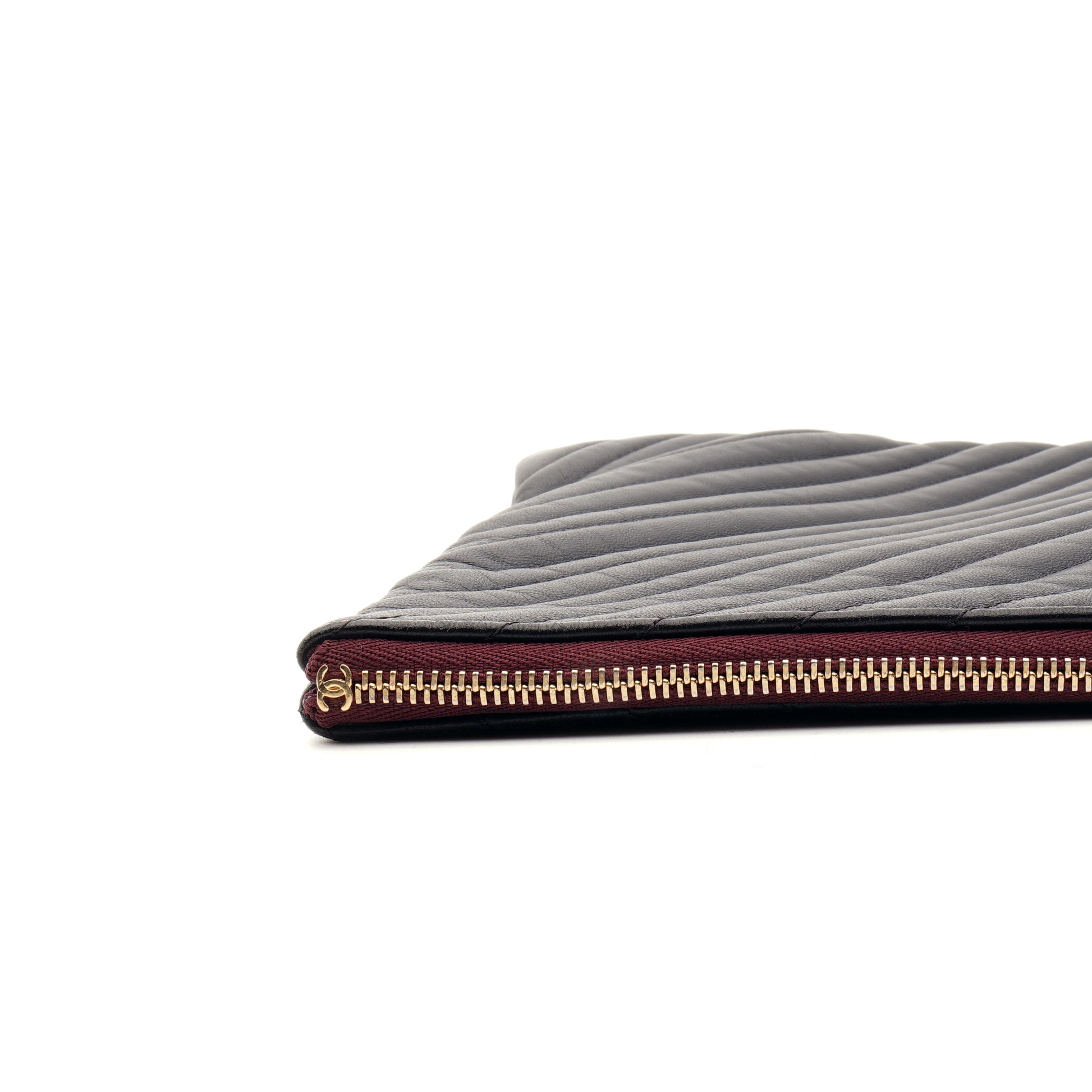 Chanel O Case Chevron Large