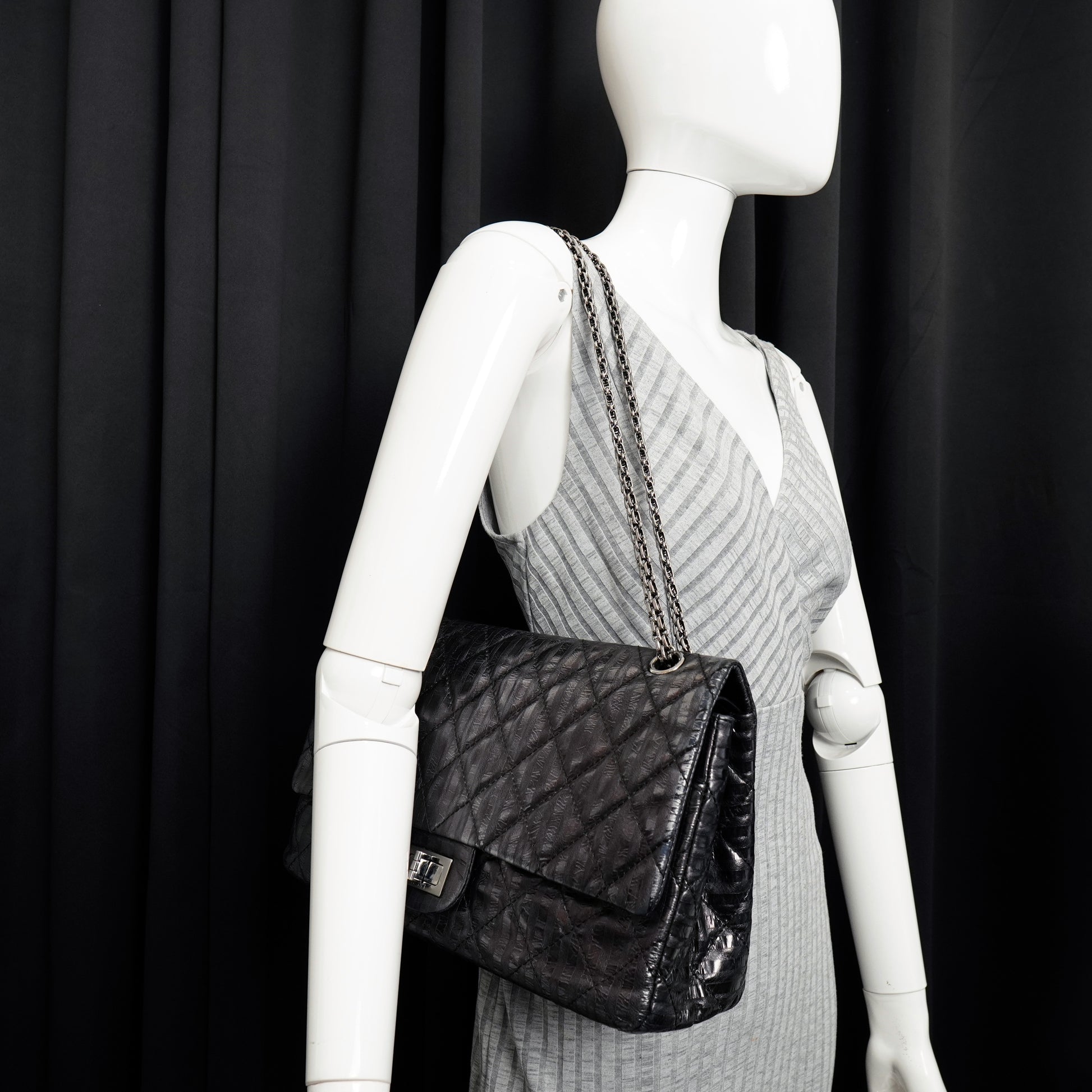 Chanel  2.55 Reissue 227 Metallic Calfskin Striped Flap Black