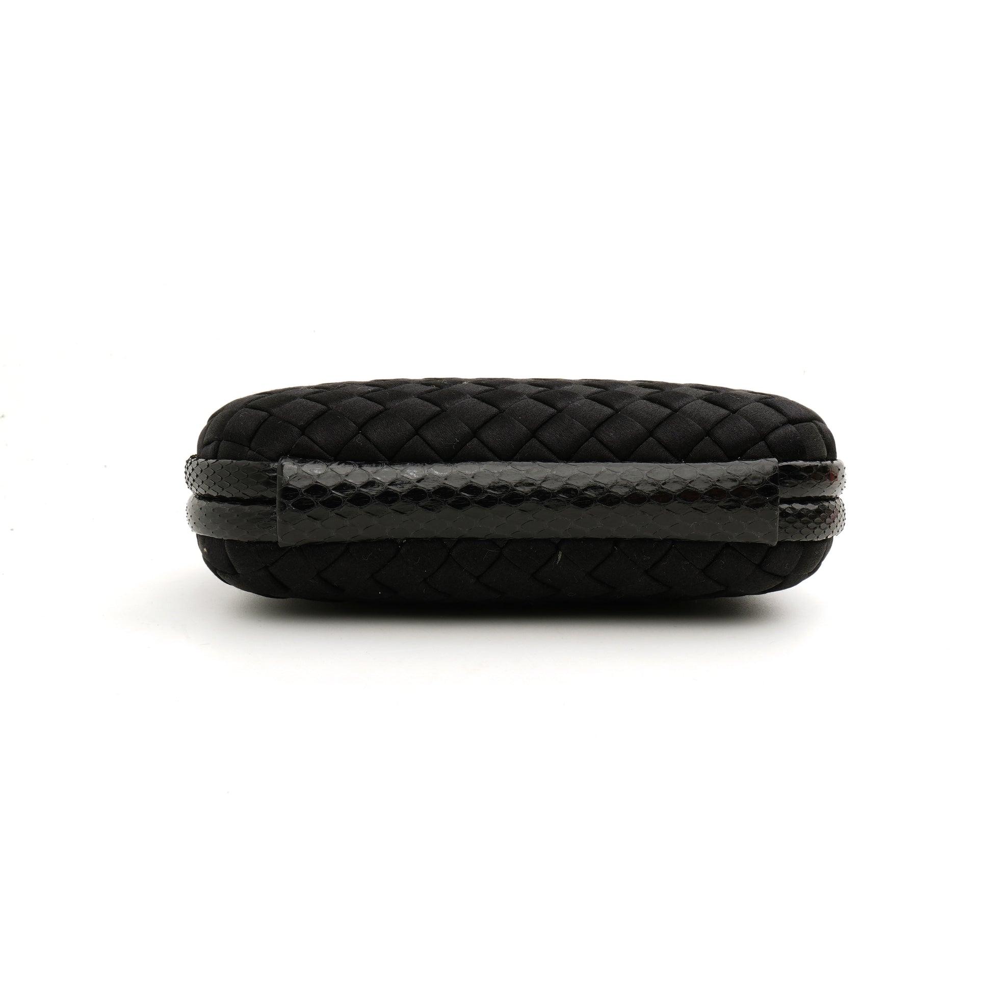 Bottega Veneta Knot Clutch Satin Black