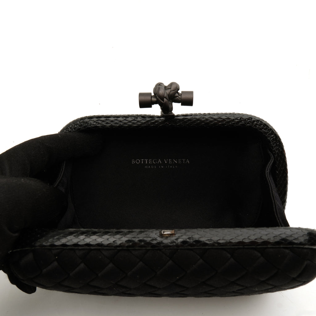 Bottega Veneta Knot Clutch Satin Black