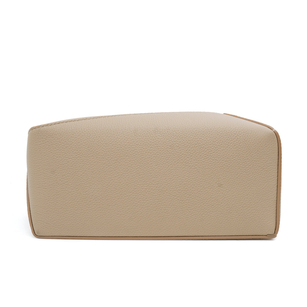 Loewe Puzzle Edge Sand Small
