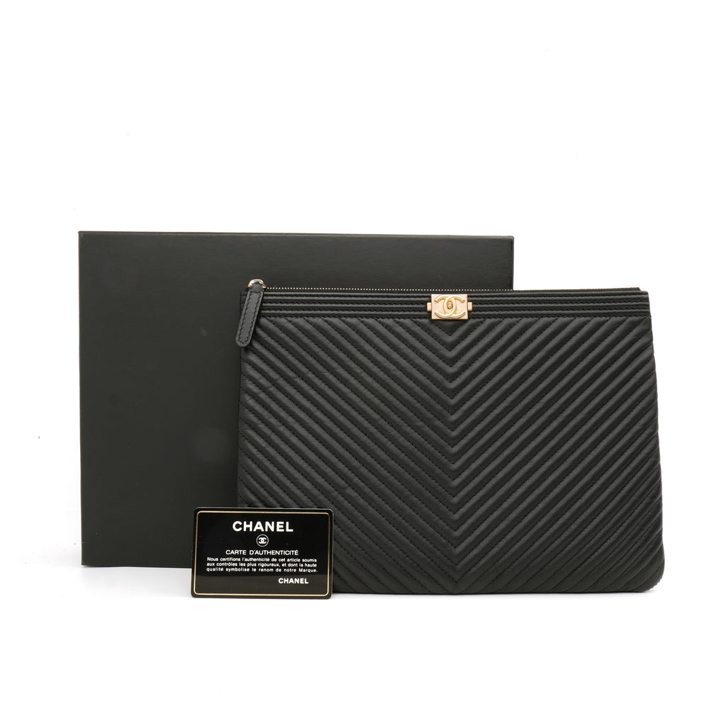Chanel Chevron Boy O Case Medium Black
