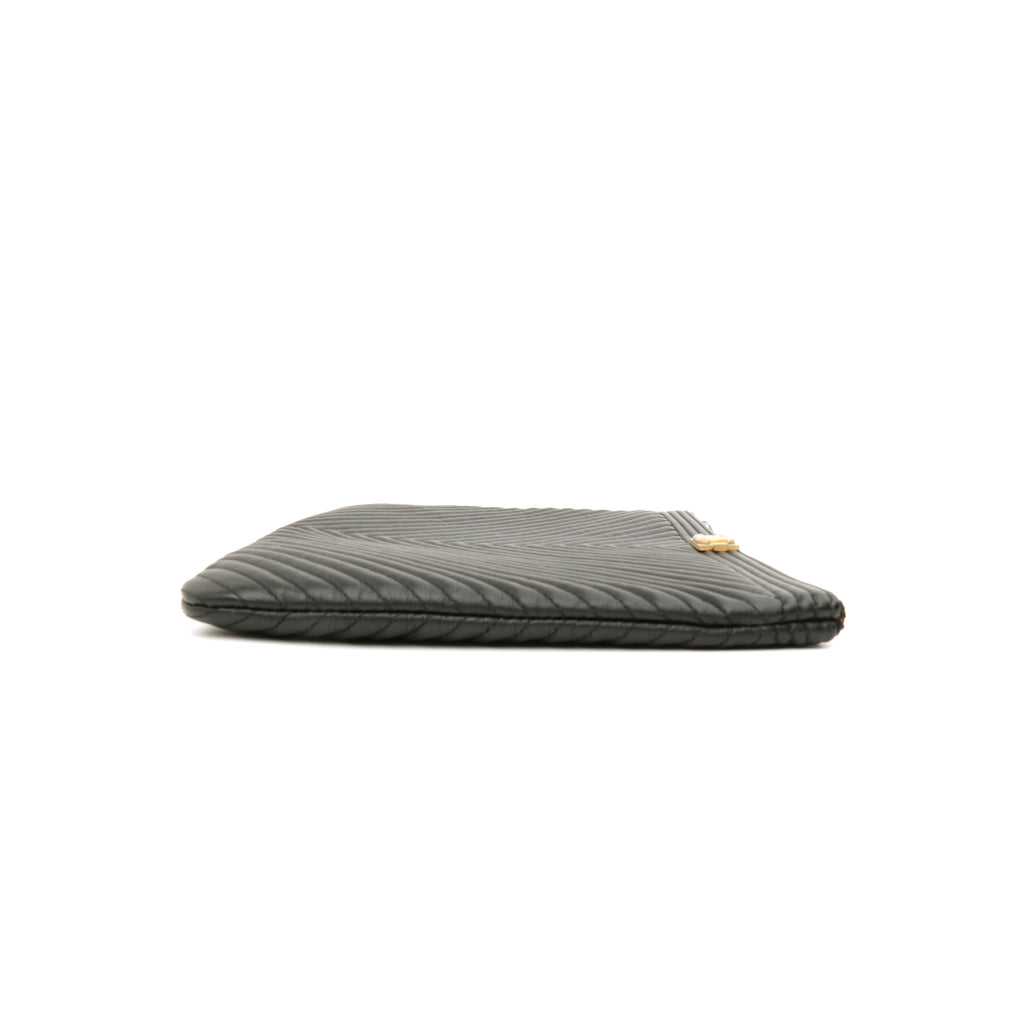 Chanel Chevron Boy O Case Medium Black
