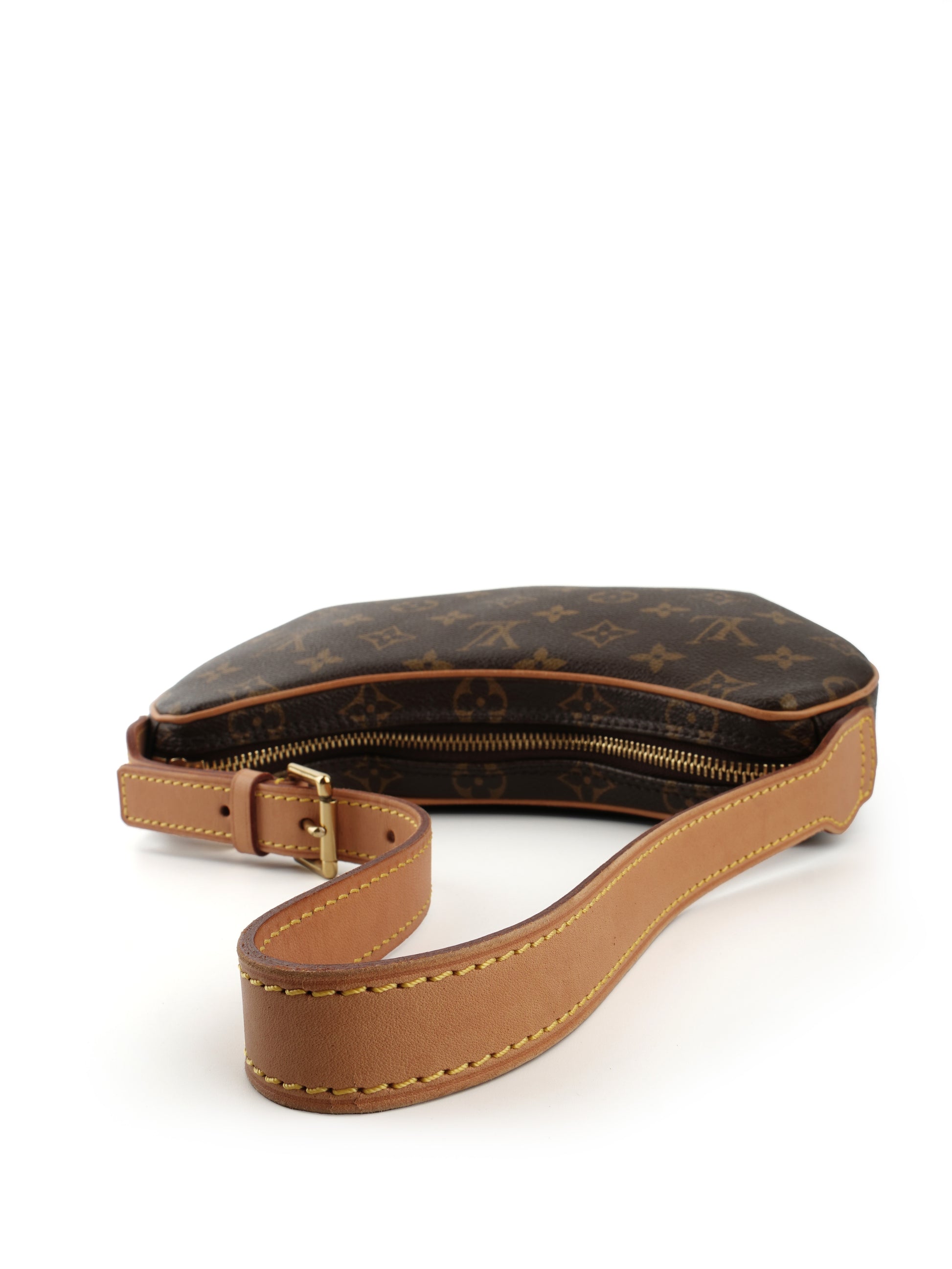 Louis Vuitton Croissant PM