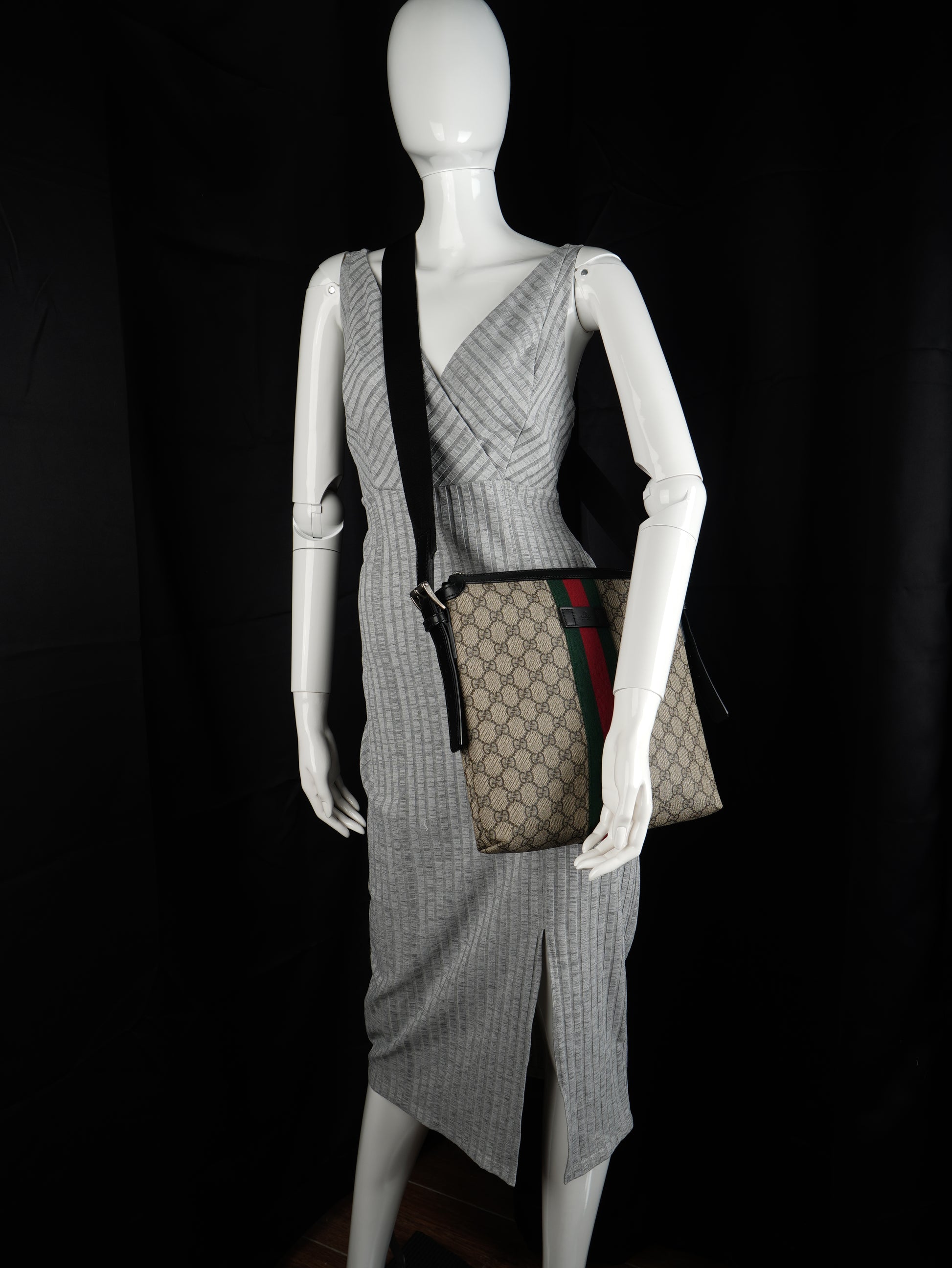 Gucci Supreme Monogram Web Messenger Bag