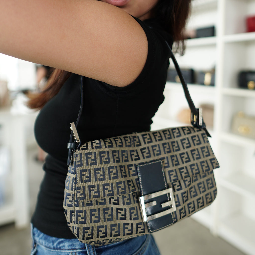 Fendi Zucchino Baguette Blue Gray