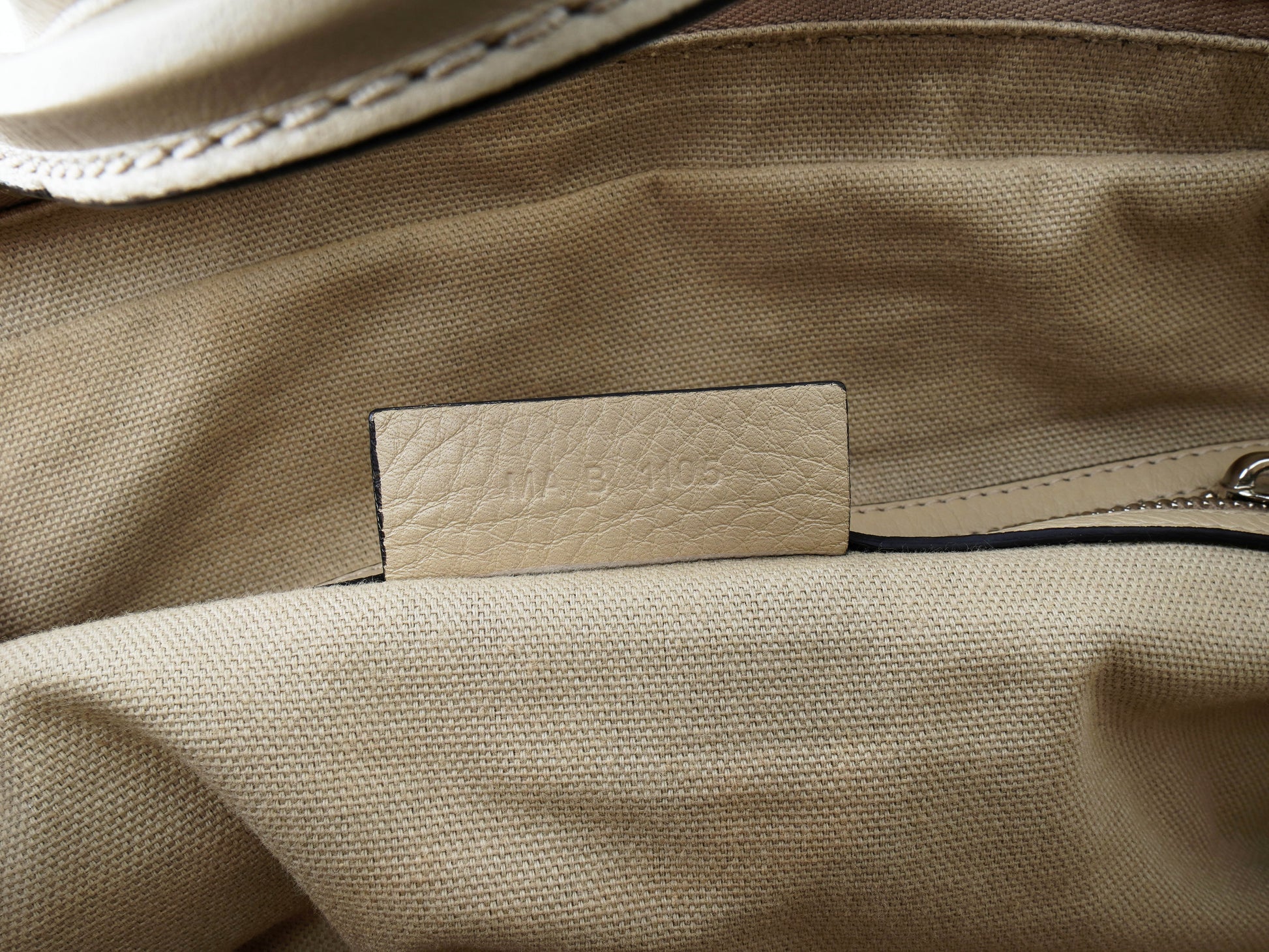 Givenchy Nightingale Medium