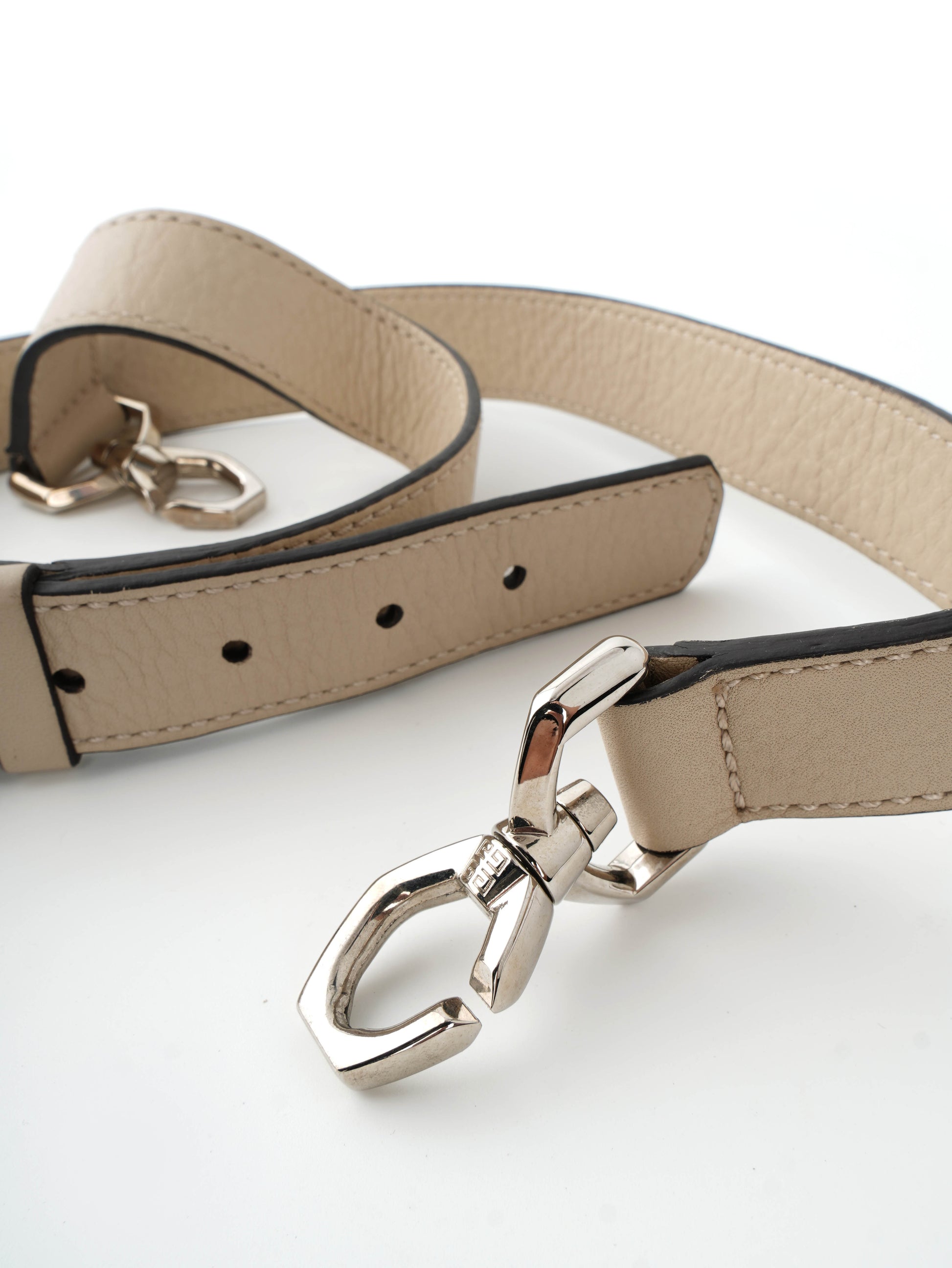 Givenchy Nightingale Medium