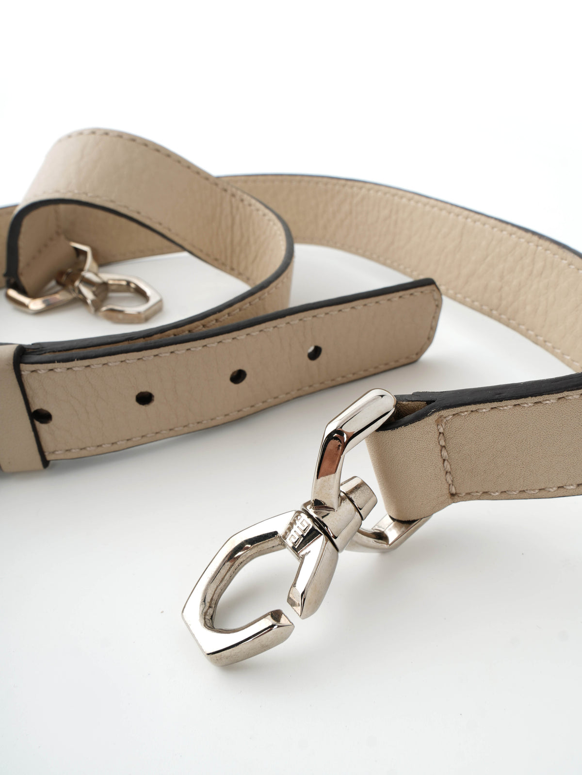 Givenchy Nightingale Medium