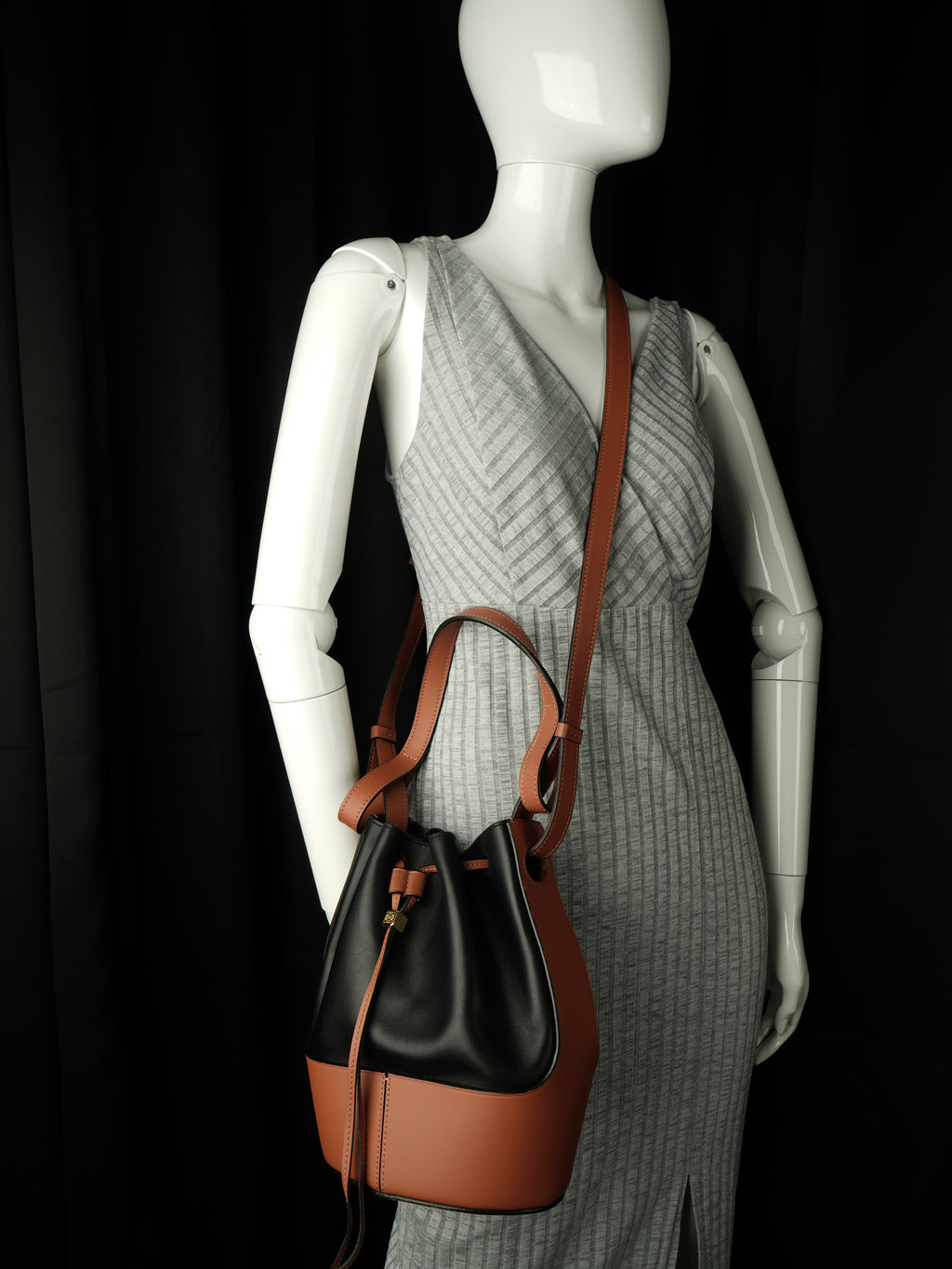 Loewe Balloon Bucket Bag