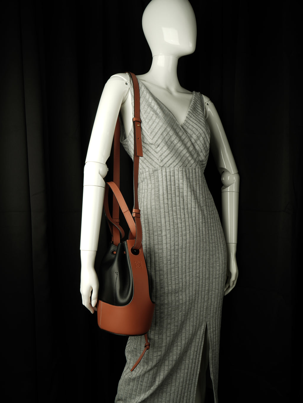 Loewe Balloon Bucket Bag