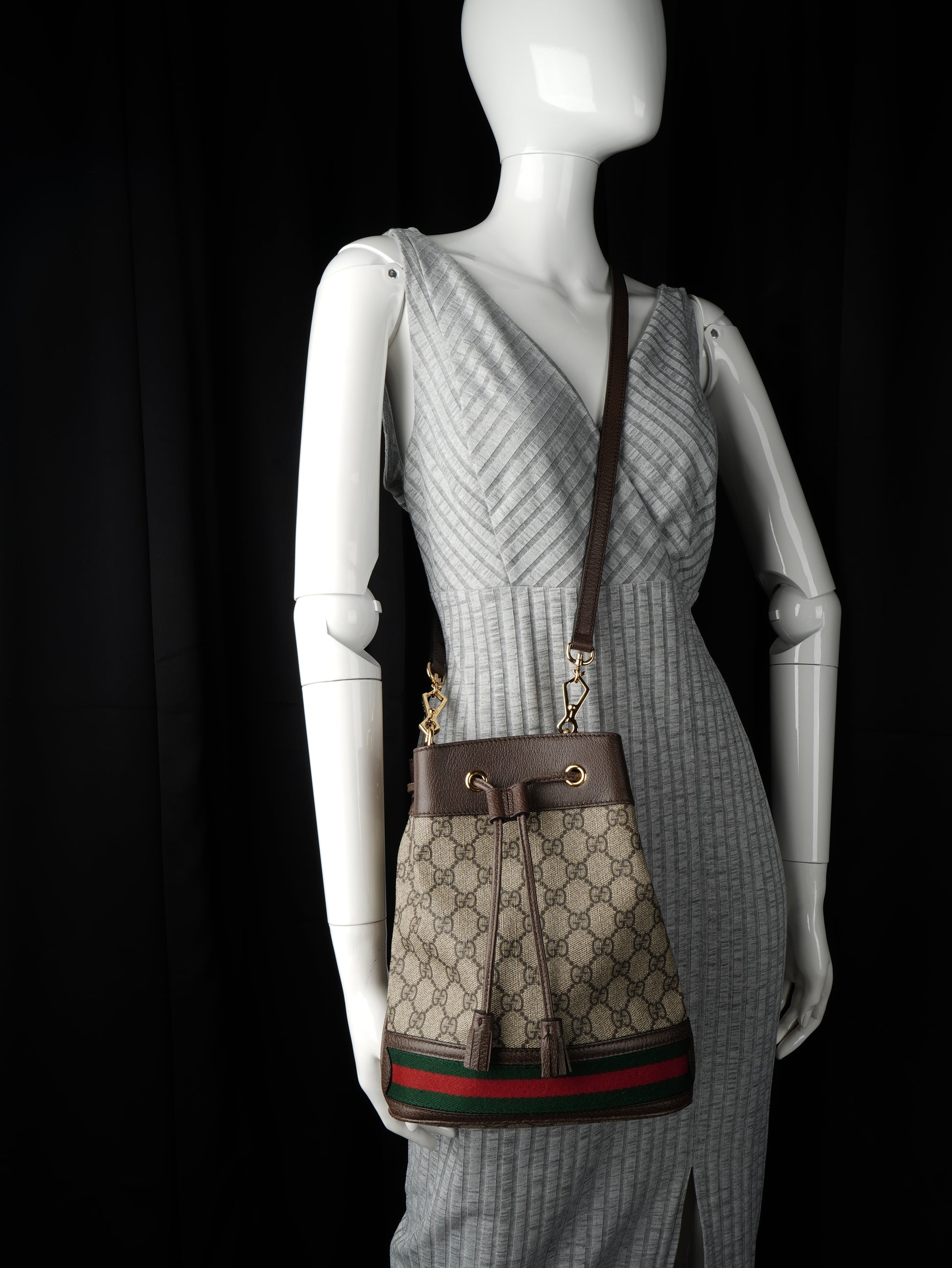 Gucci Ophidia Bucket Bag Small