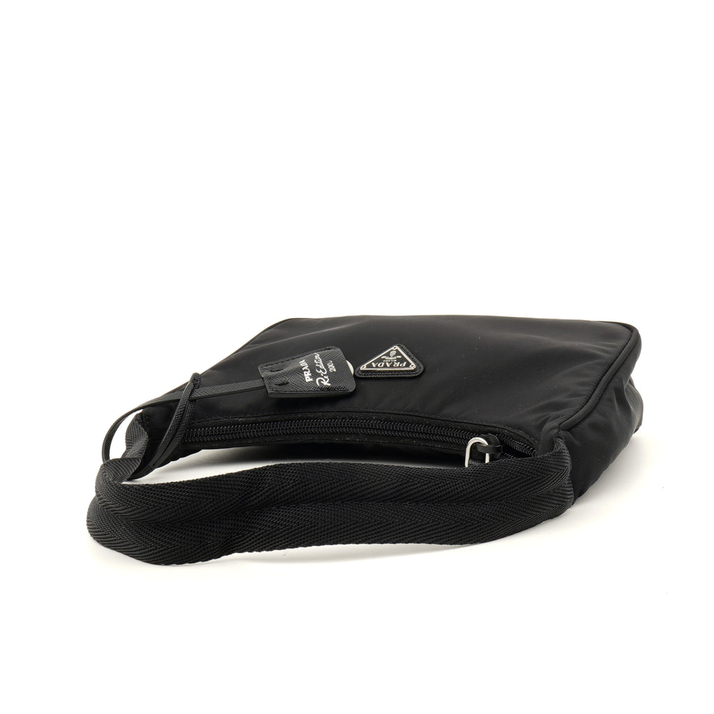 Prada Re-edition 2000 Hobo