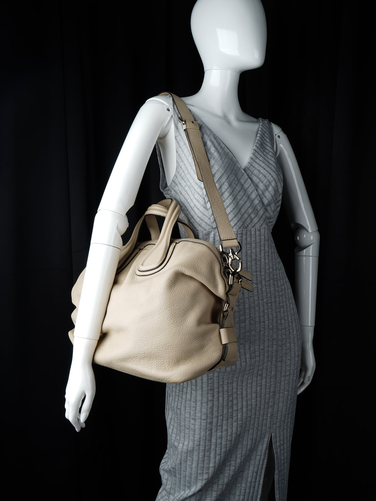 Givenchy Nightingale Medium